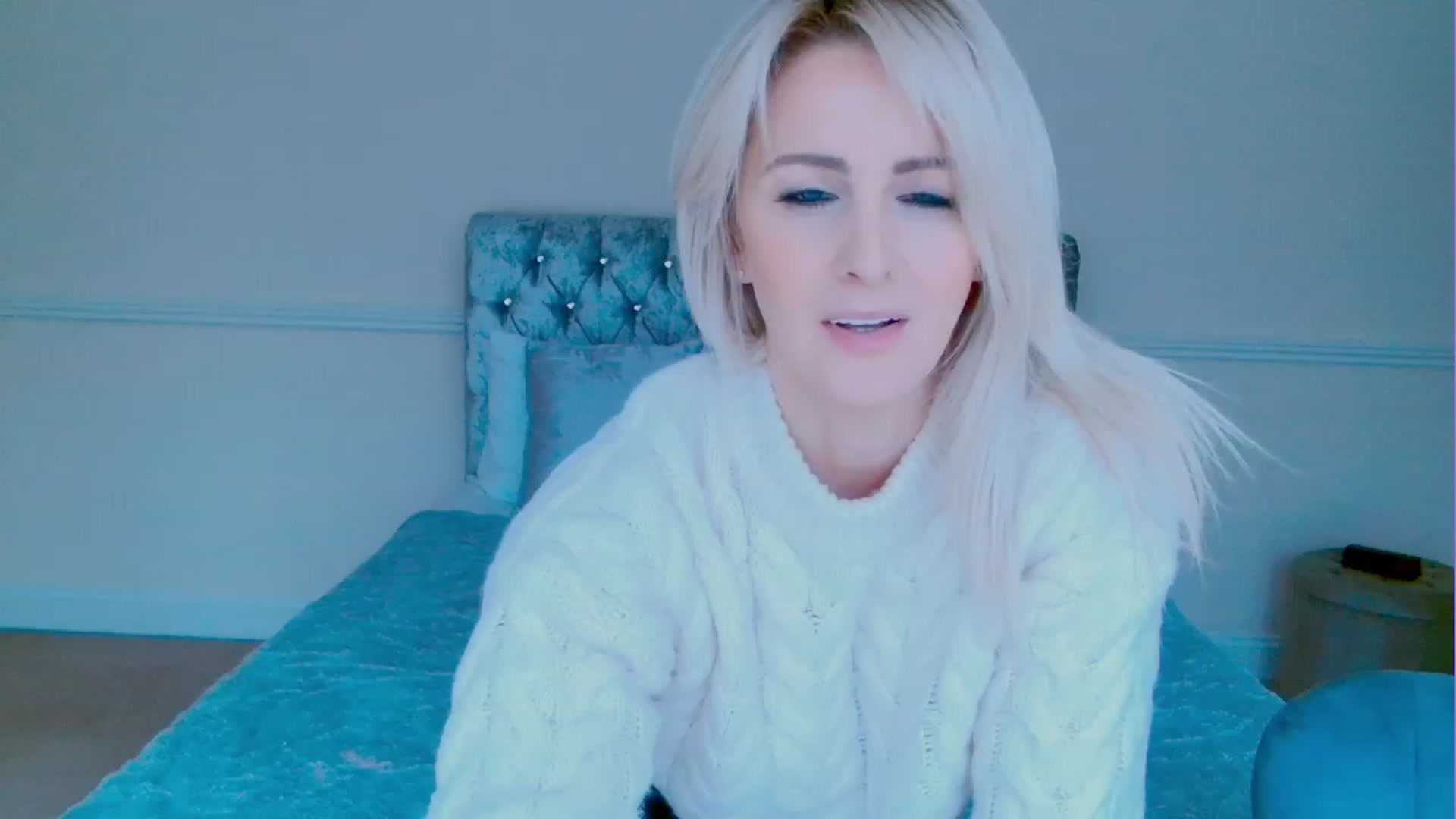 Gallery image thumbnail from SelinaRose's myfreecams stream on, 11/27/2023, 12:11 image 3 of 20