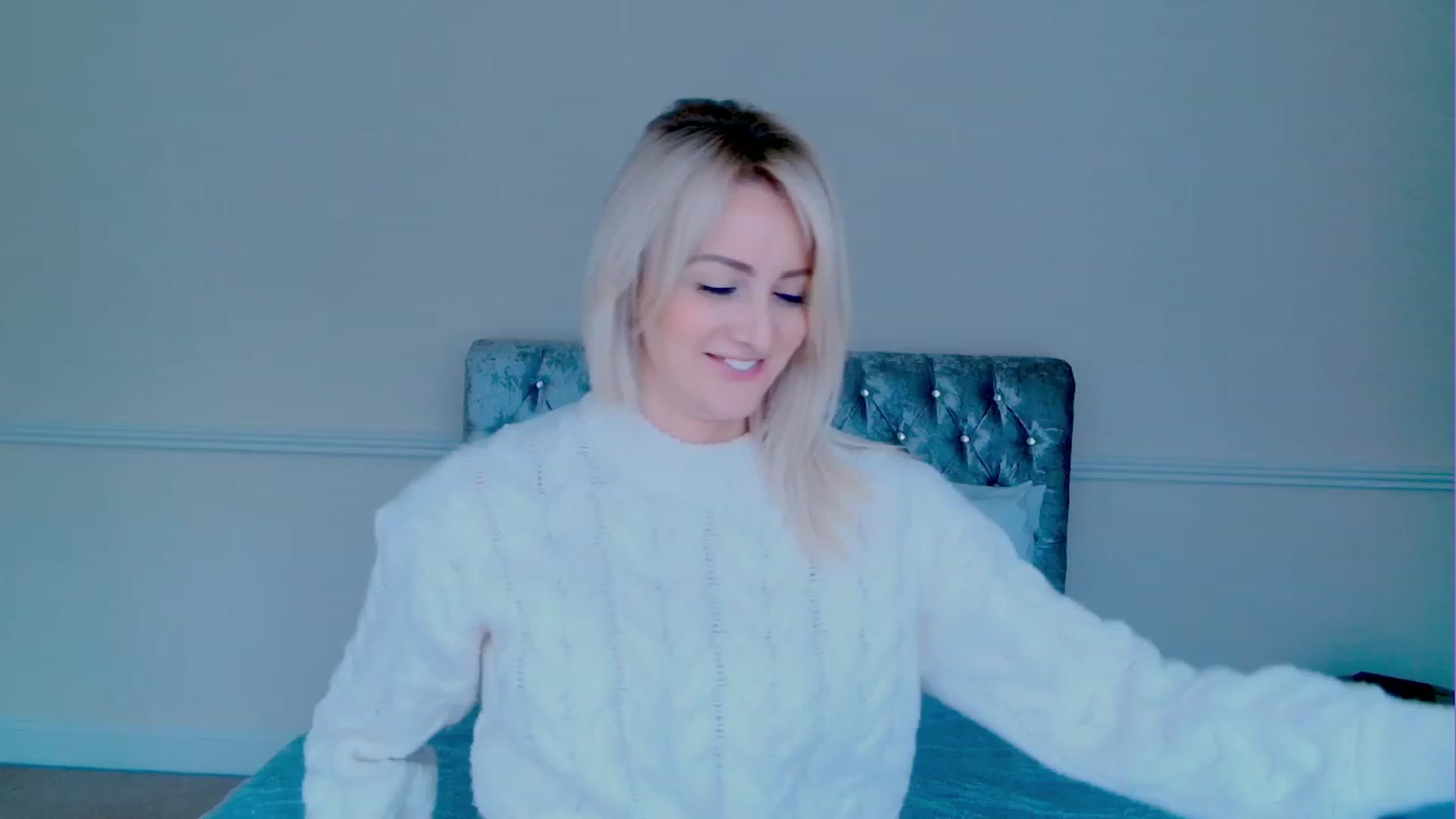 Gallery image thumbnail from SelinaRose's myfreecams stream on, 11/27/2023, 12:11 image 1 of 20