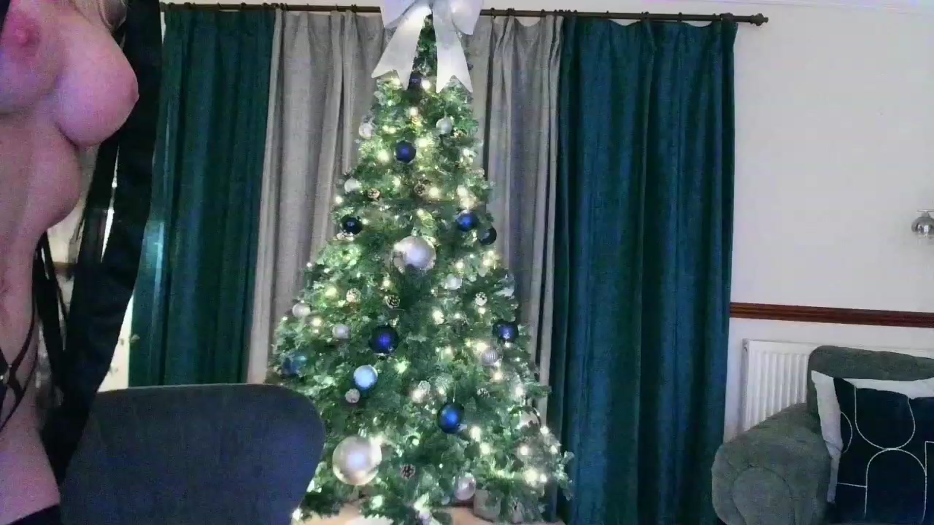 Gallery image thumbnail from SelinaRose's myfreecams stream on, 12/07/2023, 24:02 image 9 of 20