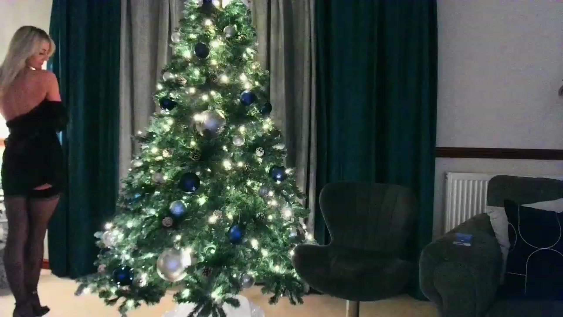 Gallery image thumbnail from SelinaRose's myfreecams stream on, 12/07/2023, 24:58 image 19 of 20