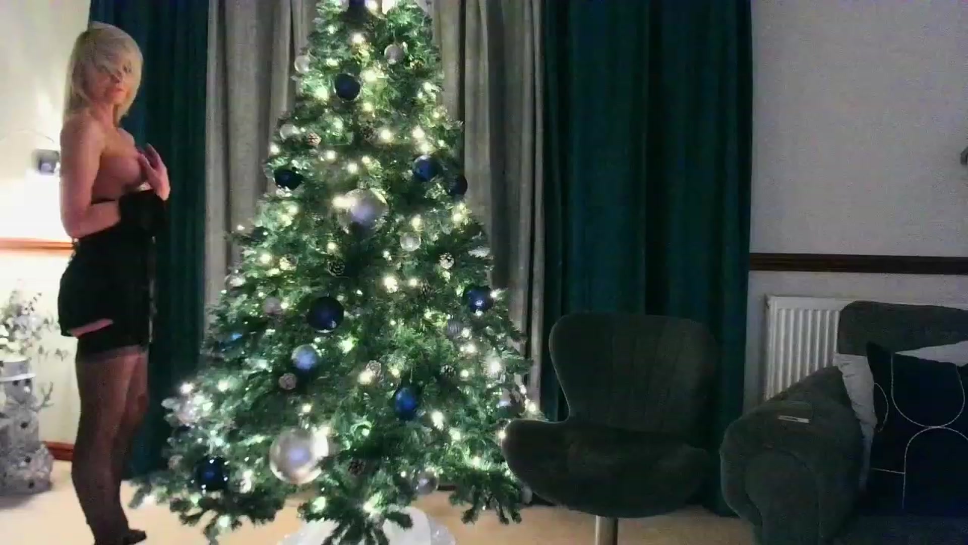 Gallery image thumbnail from SelinaRose's myfreecams stream on, 12/07/2023, 24:58 image 20 of 20