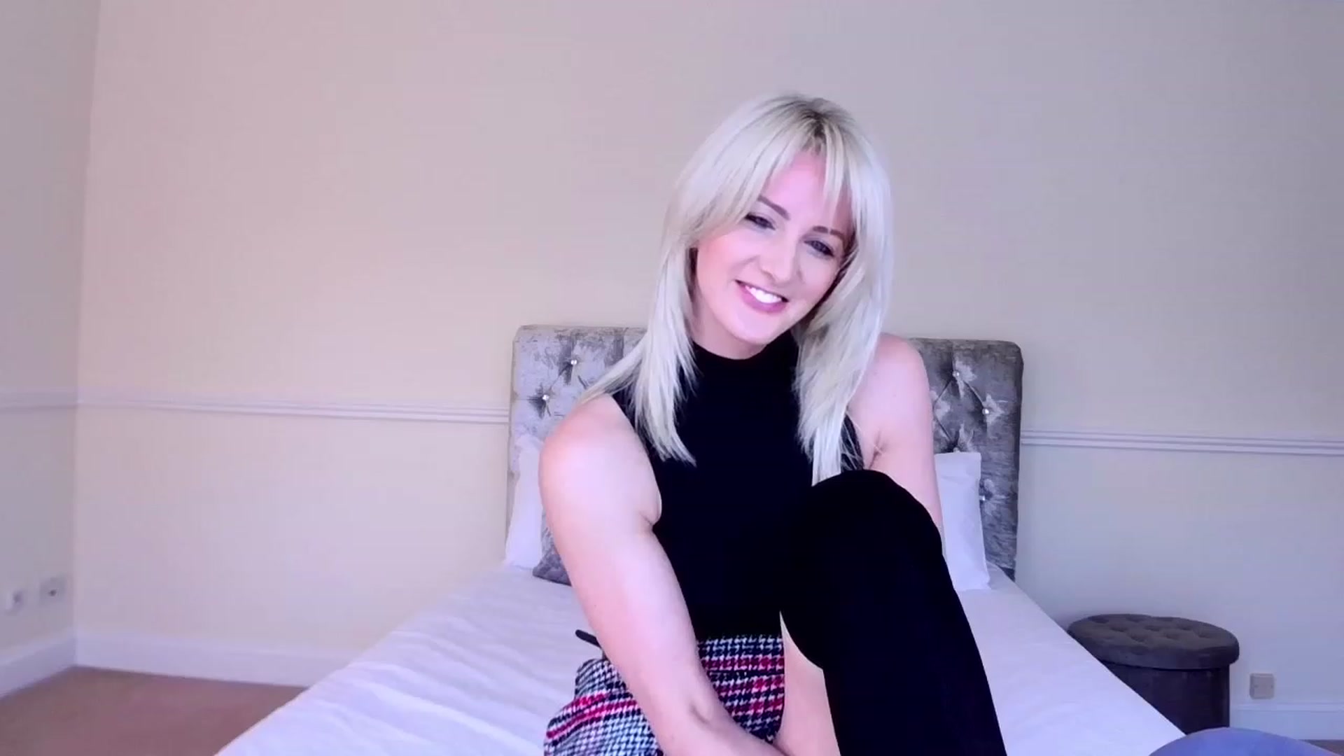 Gallery image thumbnail from SelinaRose's myfreecams stream on, 12/11/2023, 13:17 image 9 of 20