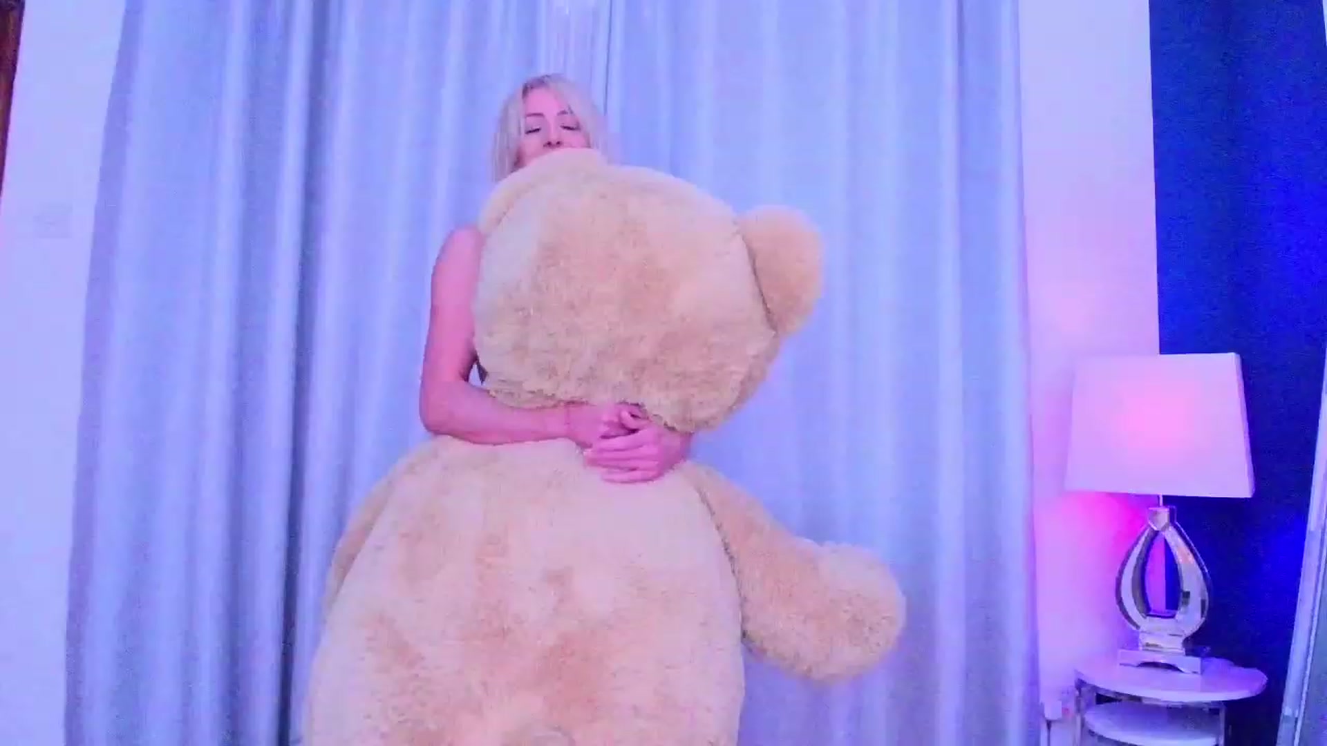 Gallery image thumbnail from SelinaRose's myfreecams stream on, 12/12/2023, 01:58 image 20 of 20