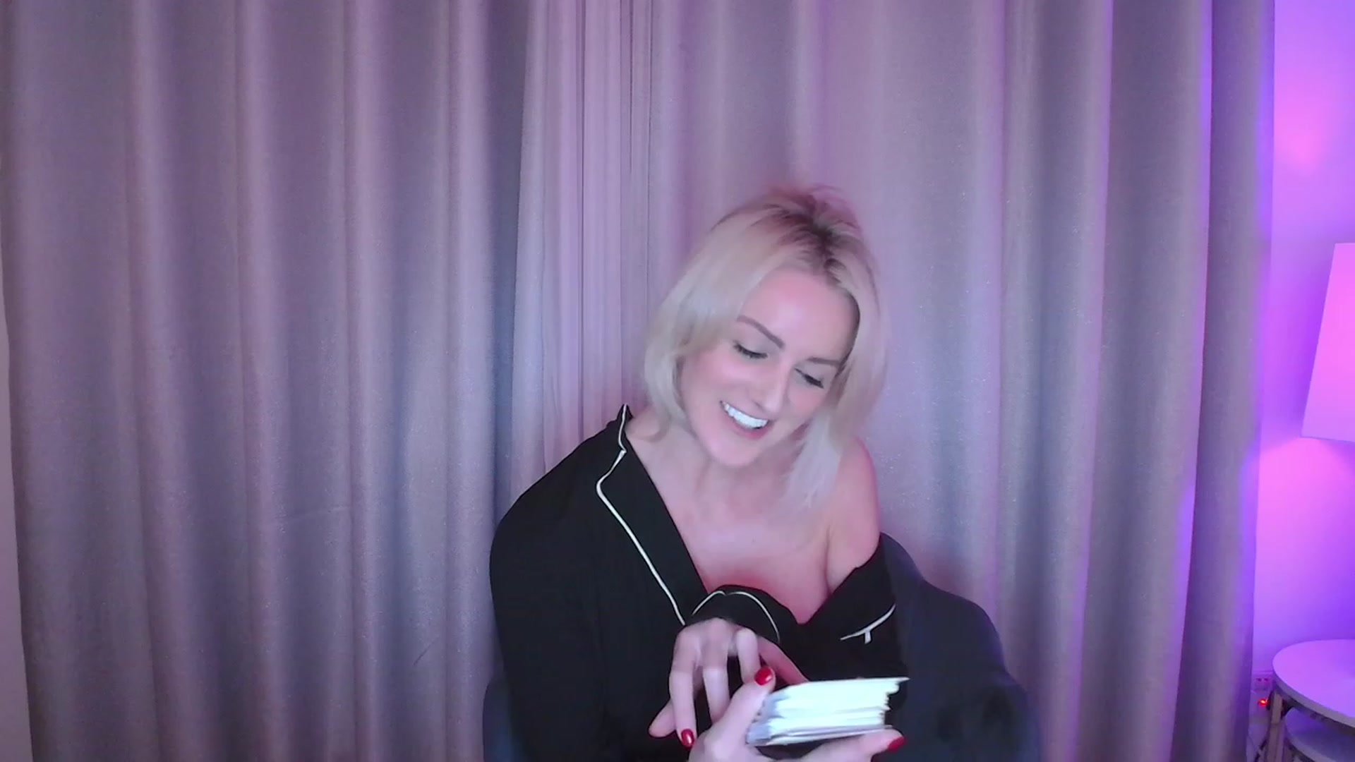 Gallery image thumbnail from SelinaRose's myfreecams stream on, 01/07/2024, 24:03 image 9 of 20