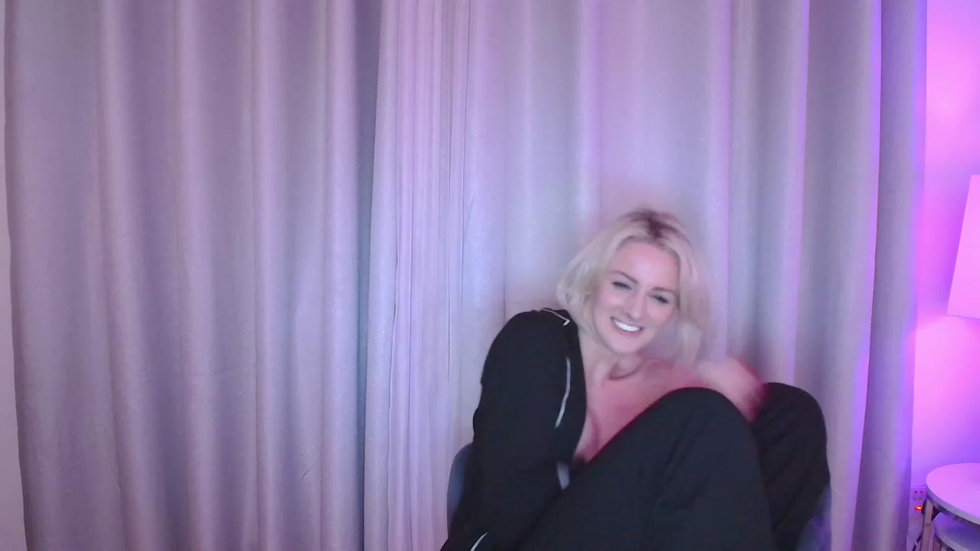 Gallery image thumbnail from SelinaRose's myfreecams stream on, 01/07/2024, 02:26 image 18 of 20