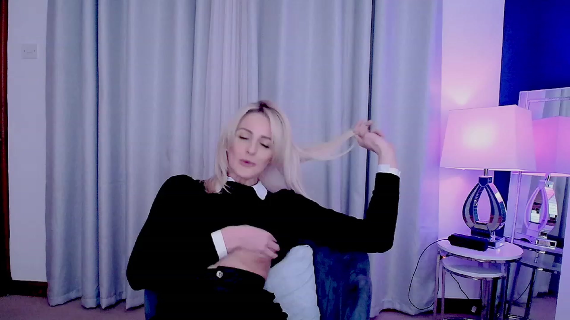 Gallery image thumbnail from SelinaRose's myfreecams stream on, 01/22/2024, 02:43 image 3 of 20