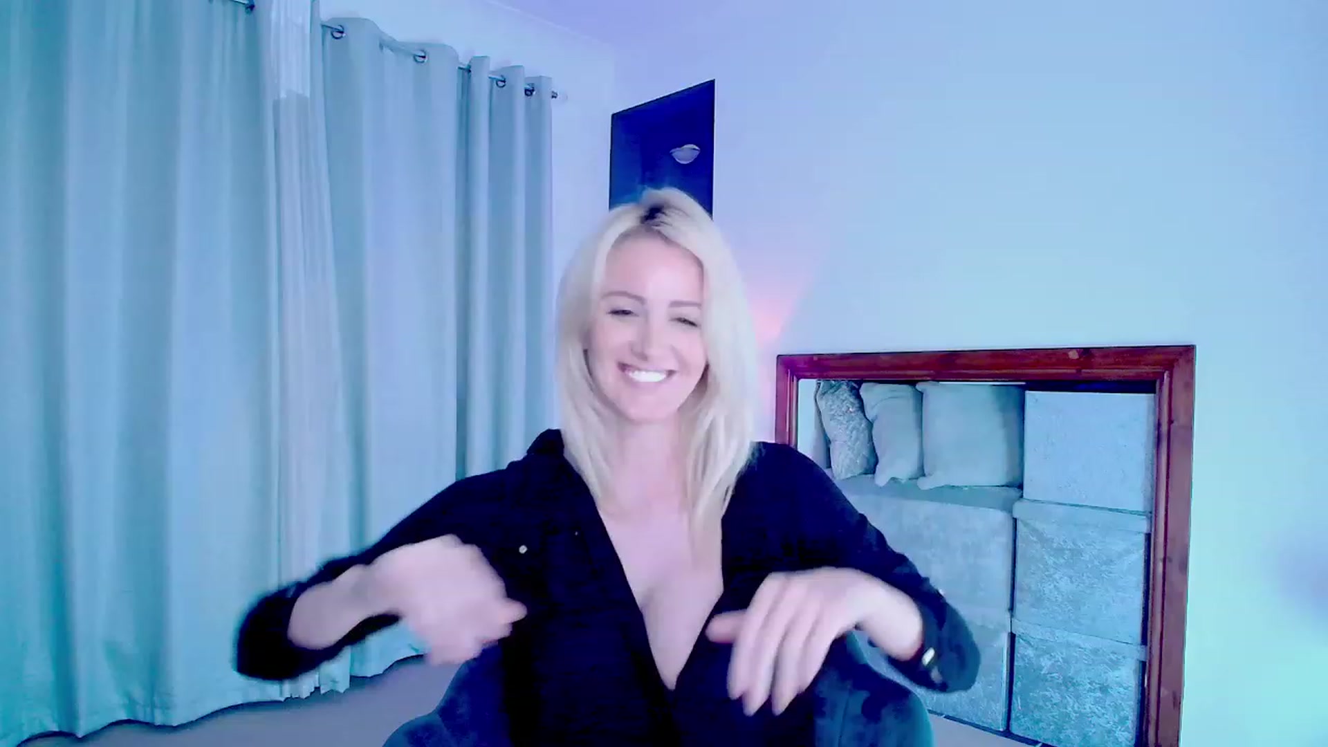 Gallery image thumbnail from SelinaRose's myfreecams stream on, 02/05/2024, 03:22 image 4 of 20
