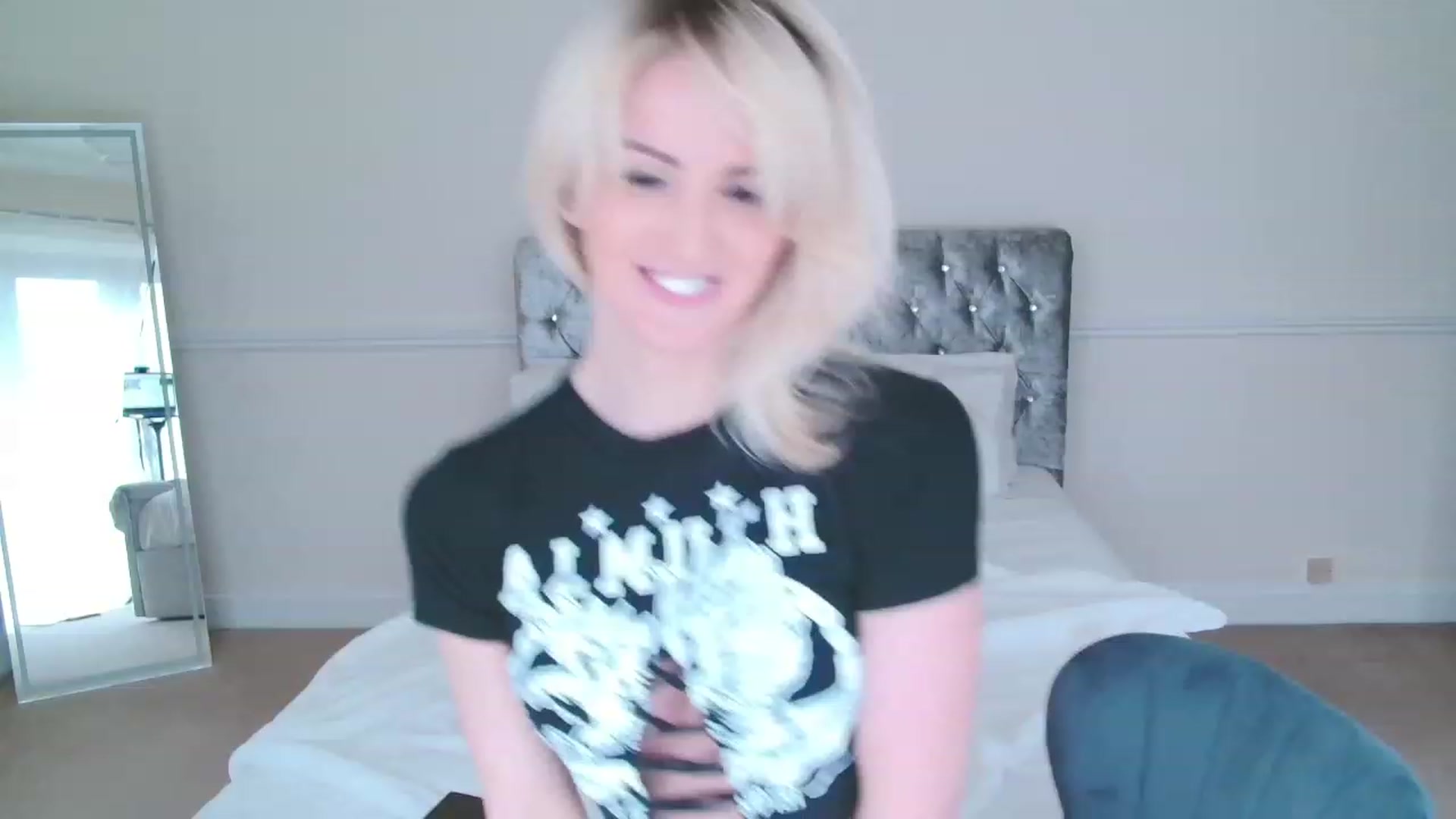 Gallery image thumbnail from SelinaRose's myfreecams stream on, 02/13/2024, 14:12 image 5 of 20