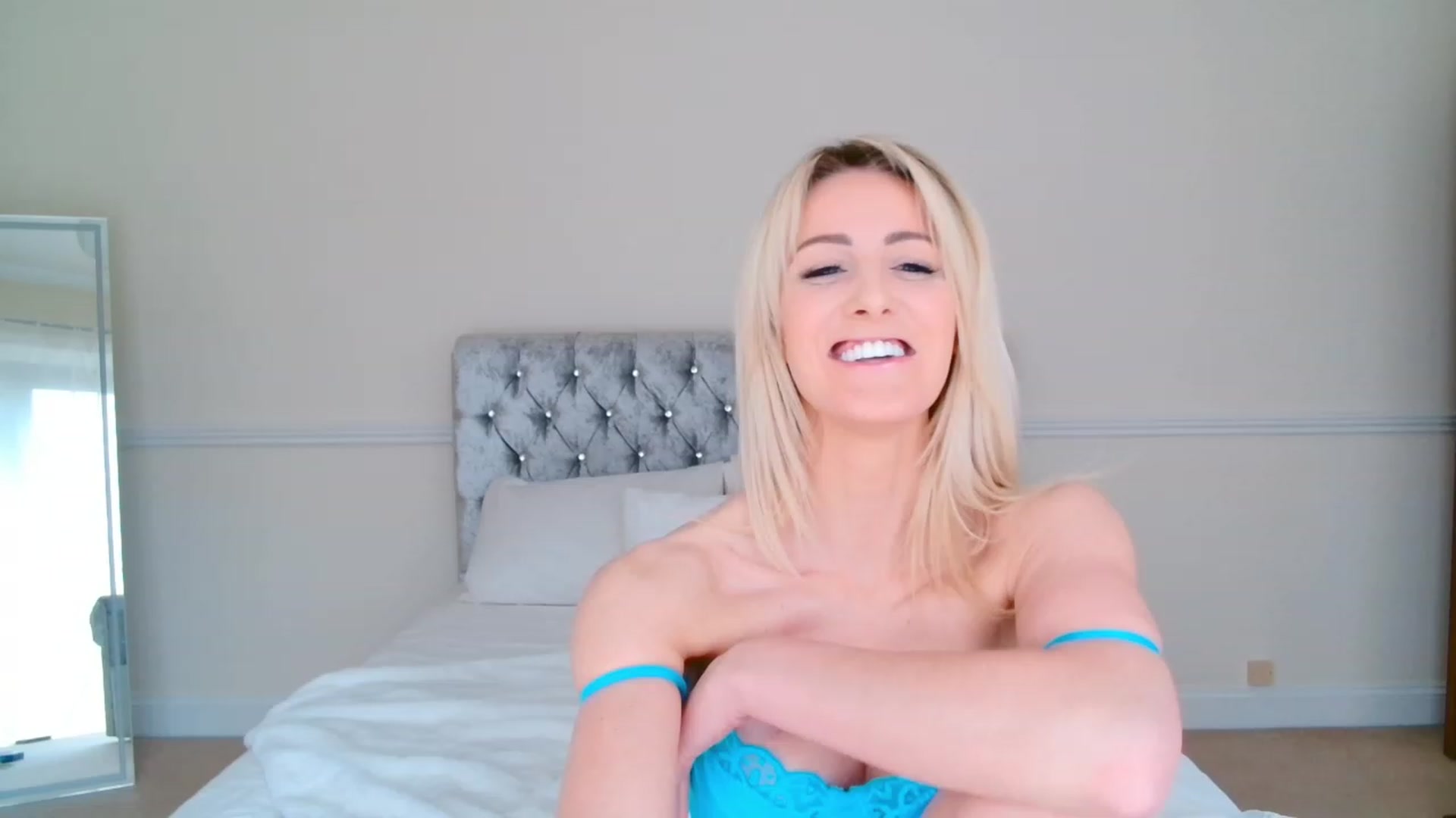 Gallery image thumbnail from SelinaRose's myfreecams stream on, 03/05/2024, 13:20 image 11 of 20