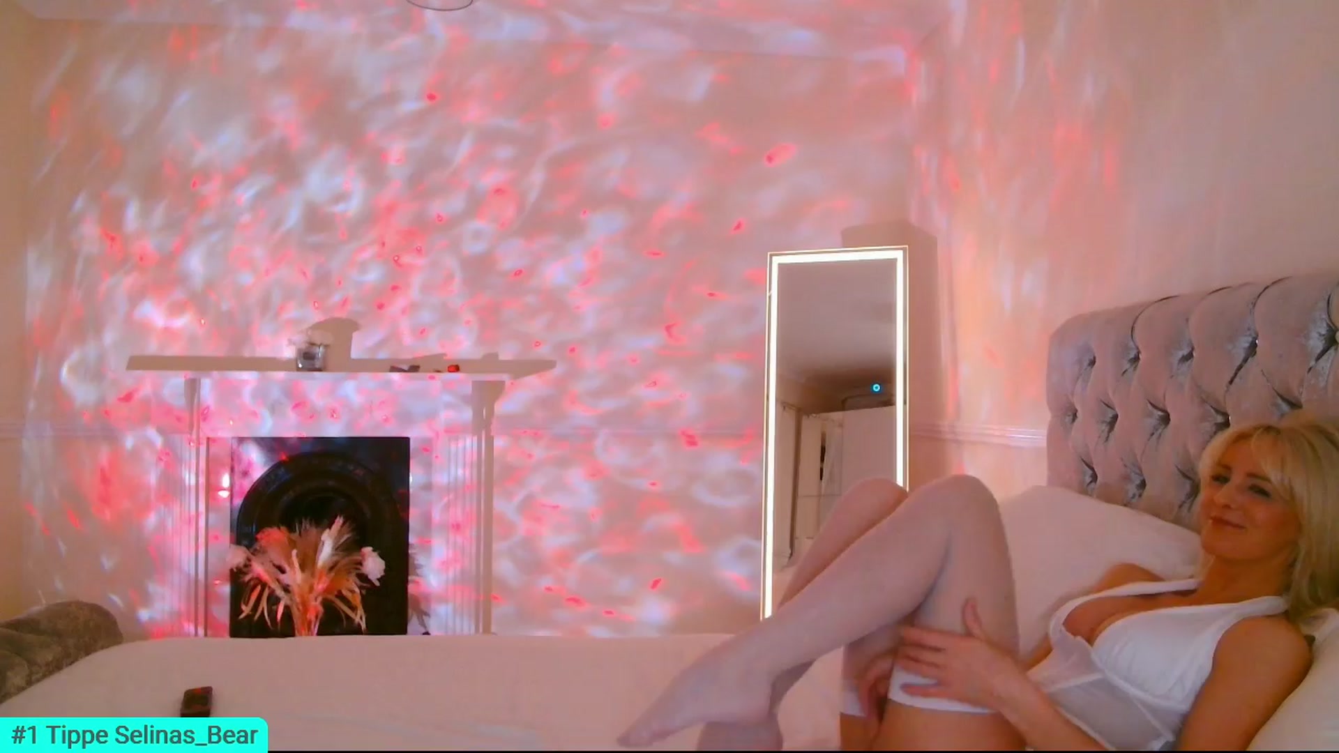 Gallery image thumbnail from SelinaRose's myfreecams stream on, 03/27/2024, 24:00 image 9 of 20