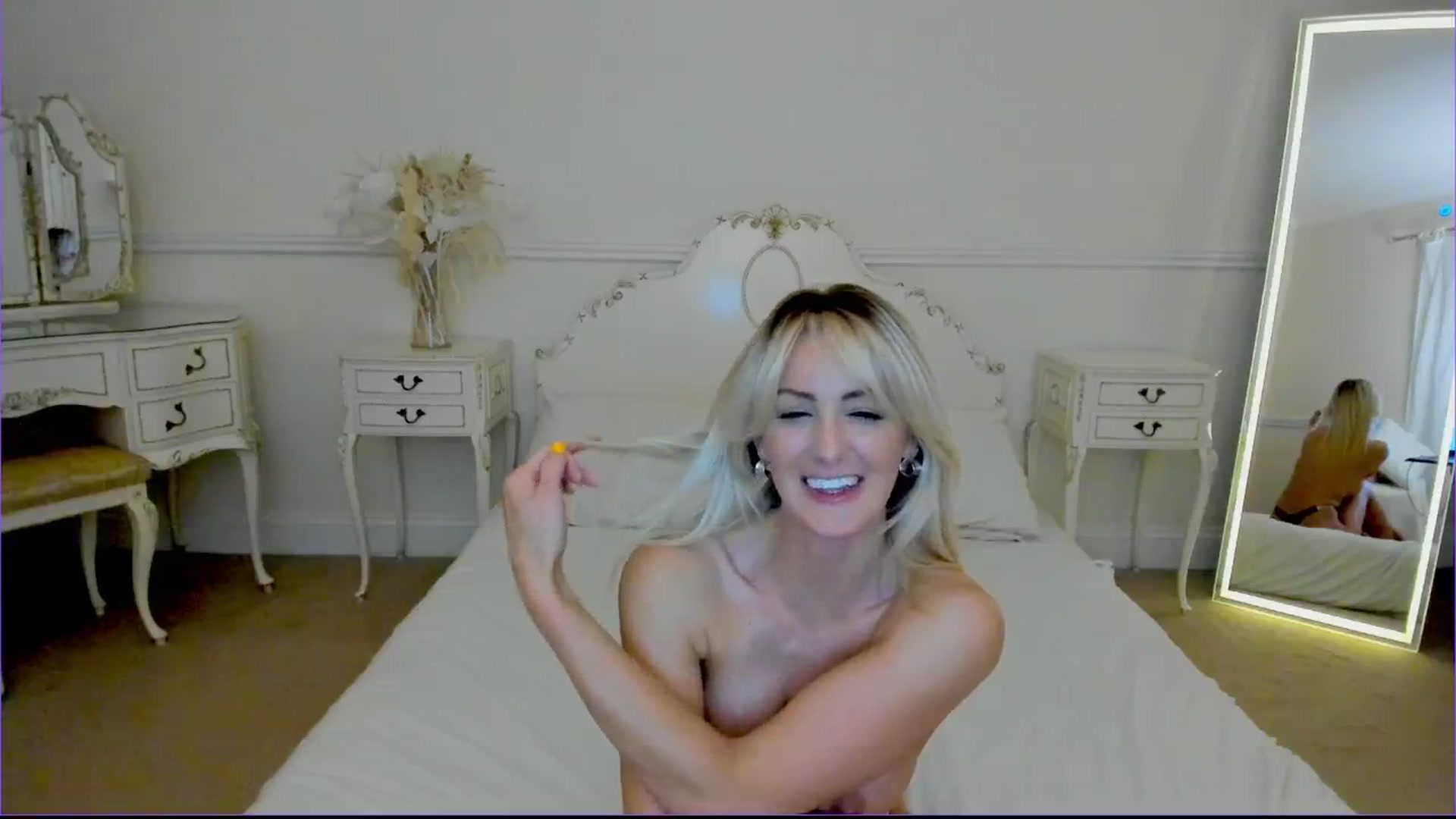Gallery image thumbnail from SelinaRose's myfreecams stream on, 07/24/2024, 01:40 image 16 of 20