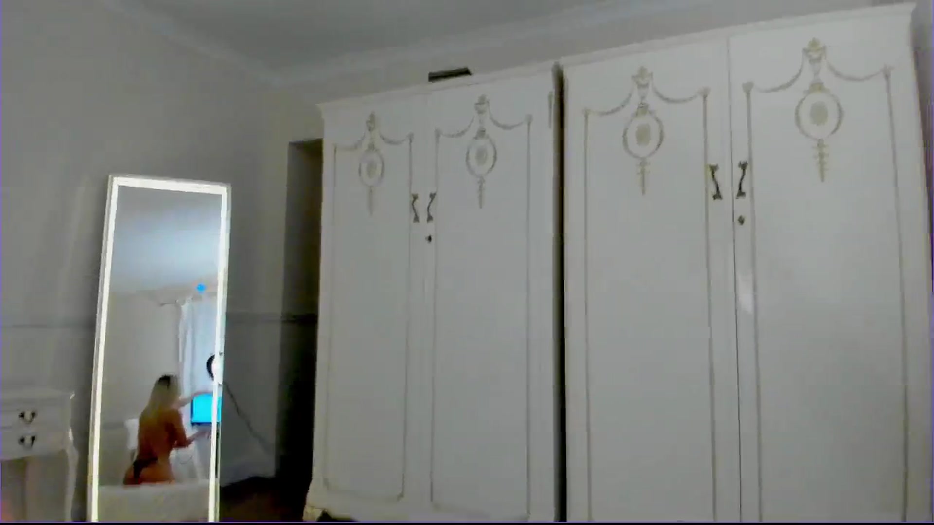 Gallery image thumbnail from SelinaRose's myfreecams stream on, 07/24/2024, 01:40 image 12 of 20
