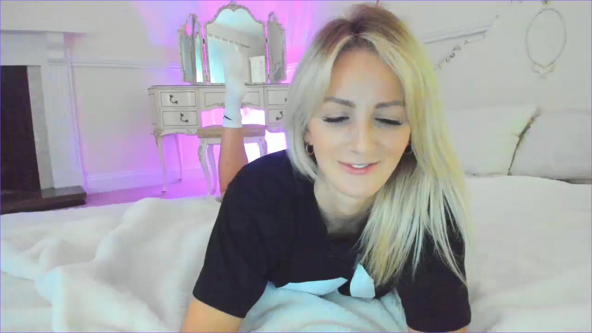 Gallery image thumbnail from SelinaRose's myfreecams stream on, 08/09/2024, 24:00 image 20 of 20
