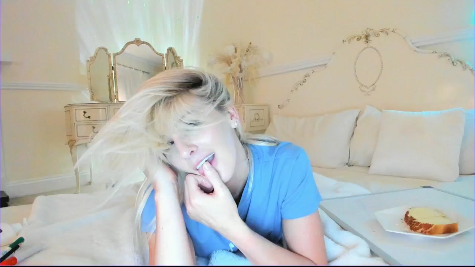 Gallery image thumbnail from SelinaRose's myfreecams stream on, 08/16/2024, 02:46 image 19 of 20