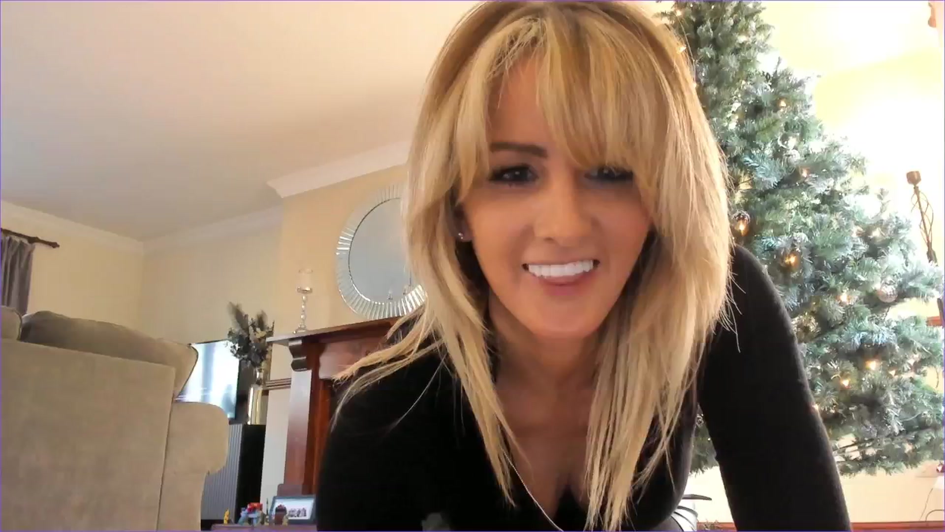 Gallery image thumbnail from SelinaRose's myfreecams stream on, 11/13/2024, 11:22 image 19 of 20