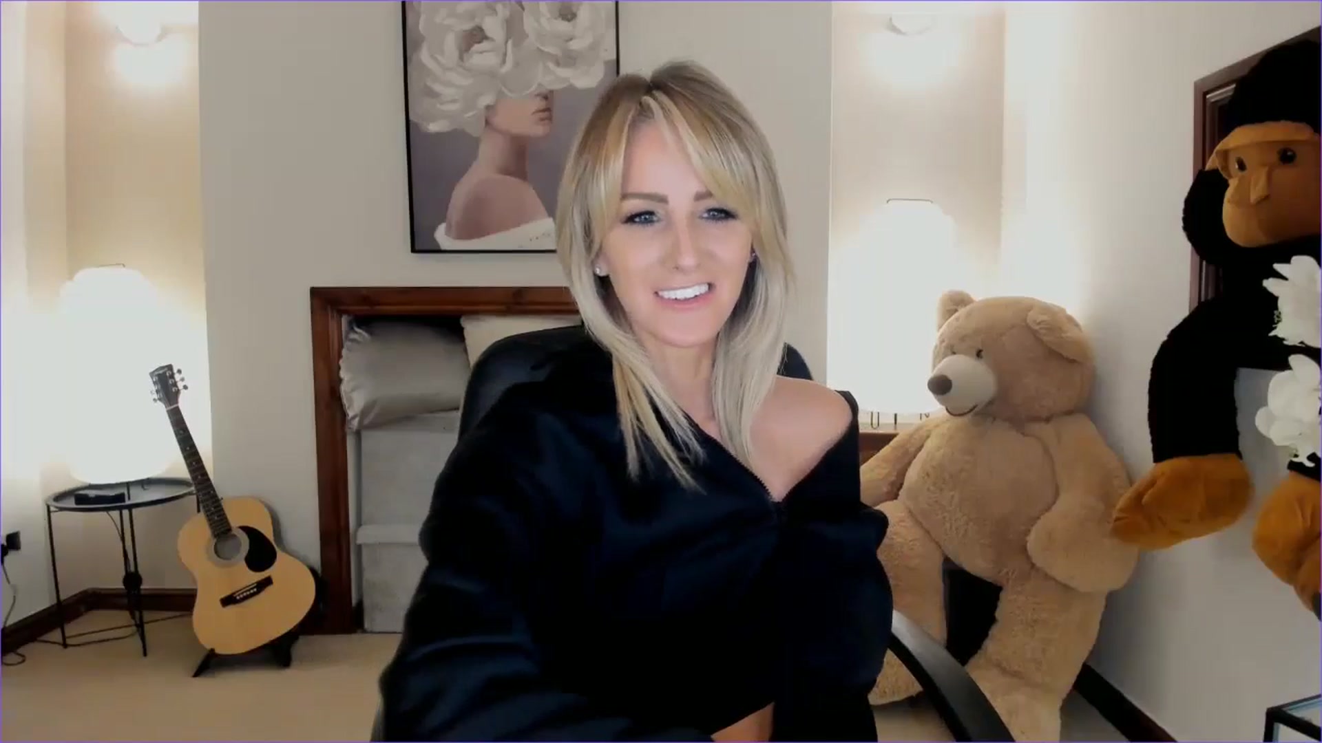 Gallery image thumbnail from SelinaRose's myfreecams stream on, 11/18/2024, 23:28 image 4 of 20