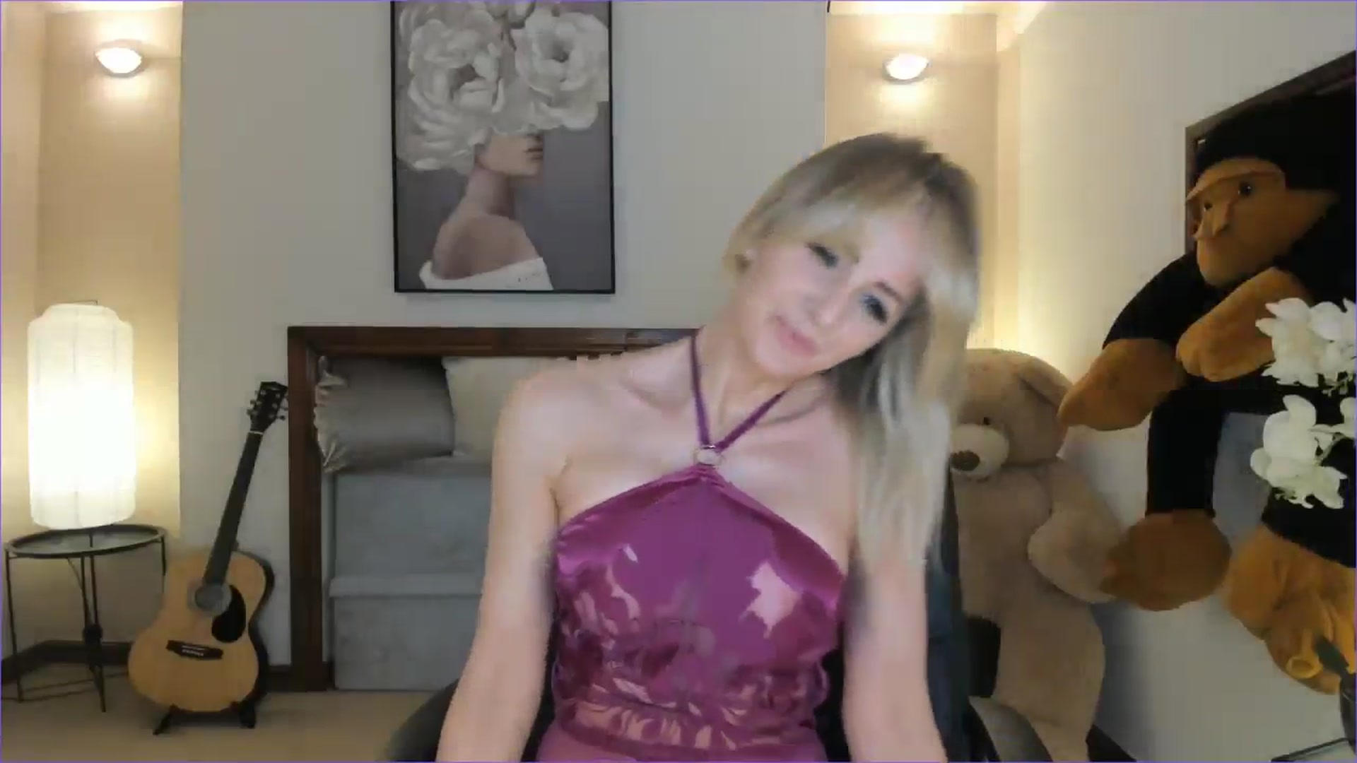 Gallery image thumbnail from SelinaRose's myfreecams stream on, 11/20/2024, 24:00 image 7 of 20