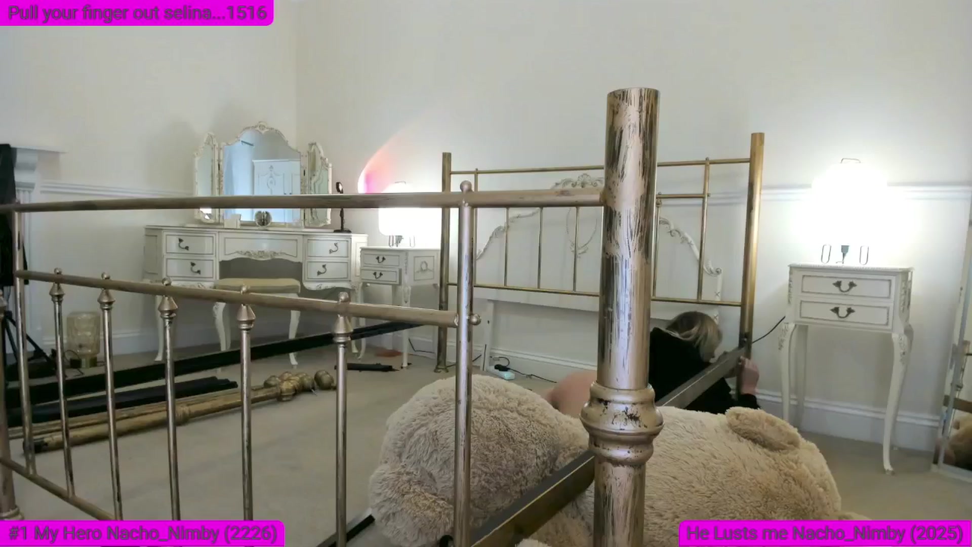 Gallery image thumbnail from SelinaRose's myfreecams stream on, 01/08/2025, 04:12 image 6 of 20