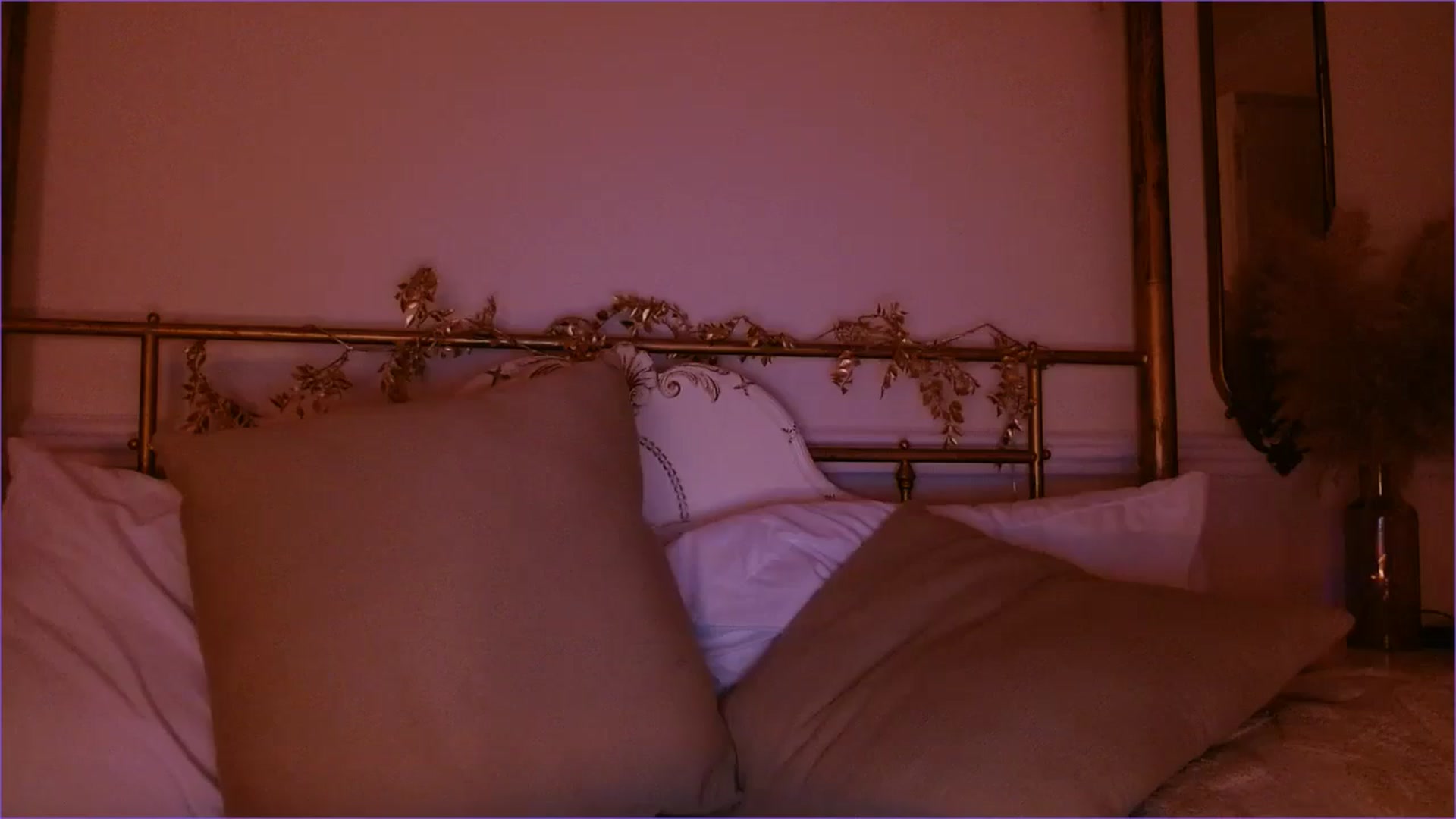 Gallery image thumbnail from SelinaRose's myfreecams stream on, 08/22/2025, 01:43 image 5 of 20