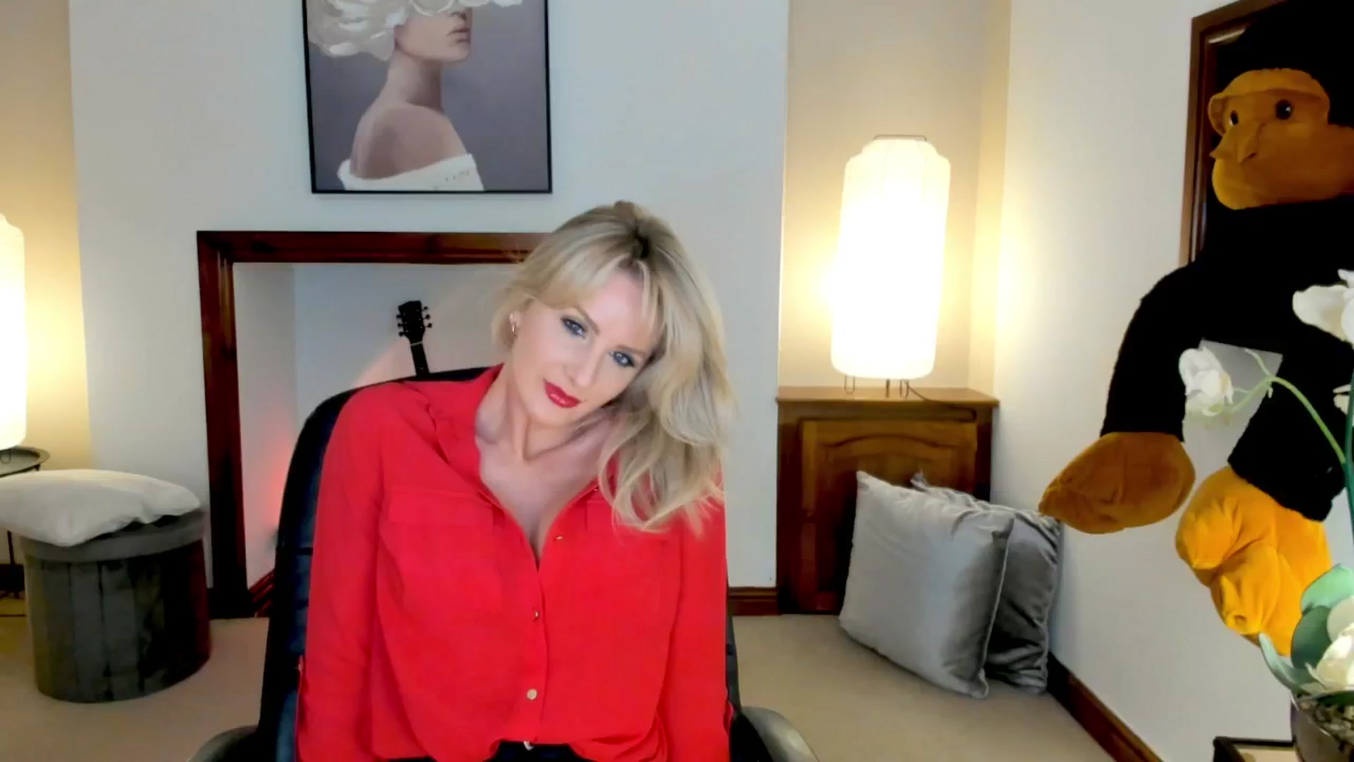 Gallery image thumbnail from SelinaRose's myfreecams stream on, 10/21/2025, 22:40 image 2 of 20