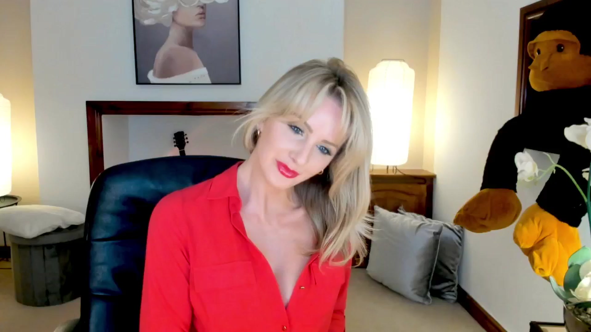 Gallery image thumbnail from SelinaRose's myfreecams stream on, 10/21/2025, 22:40 image 4 of 20
