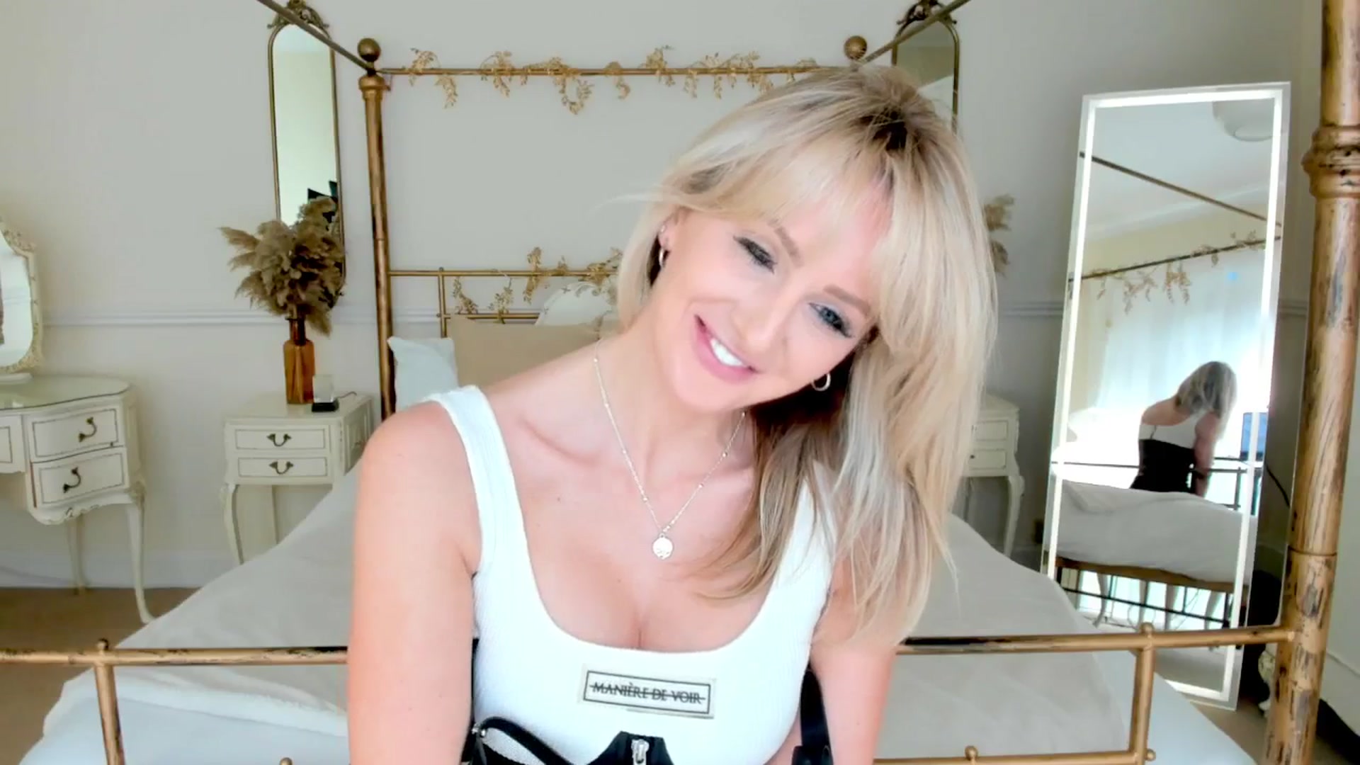 Gallery image thumbnail from SelinaRose's myfreecams stream on, 10/23/2025, 13:38 image 6 of 20