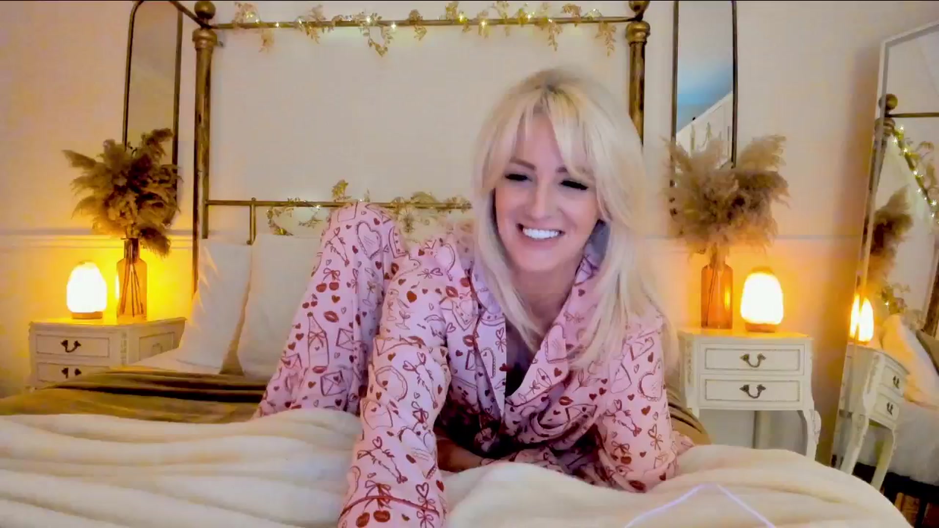 Gallery image thumbnail from SelinaRose's myfreecams stream on, 01/23/2026, 01:43 image 1 of 20
