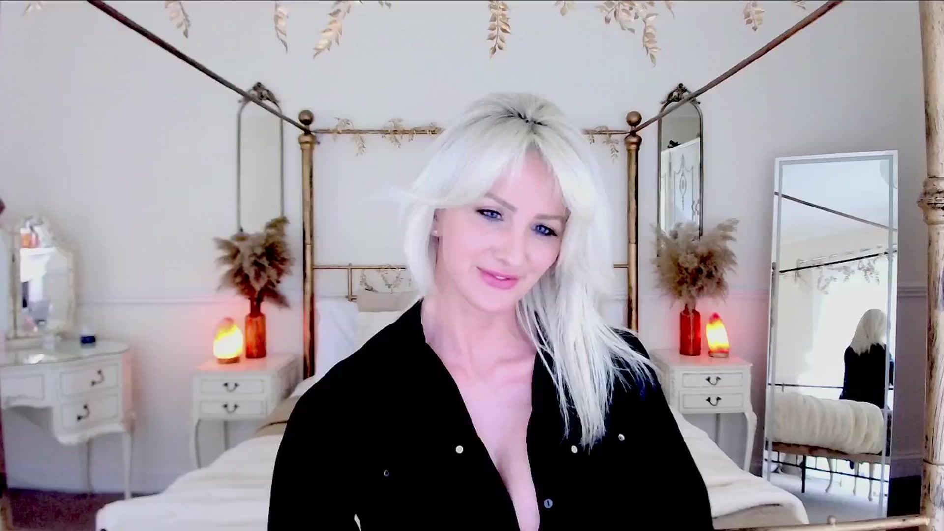 Gallery image thumbnail from SelinaRose's myfreecams stream on, 01/26/2026, 13:48 image 16 of 20