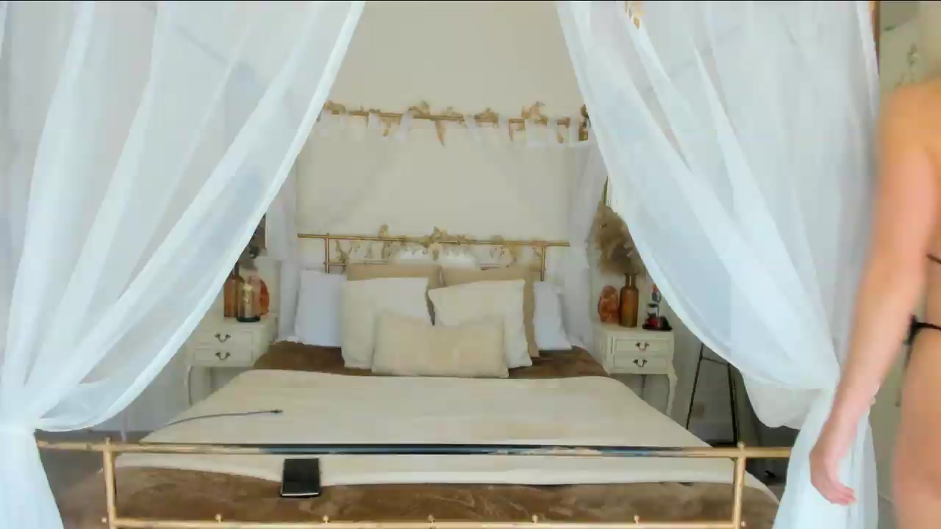Gallery image thumbnail from SelinaRose's myfreecams stream on, 06/23/2026, 11:02 image 5 of 20