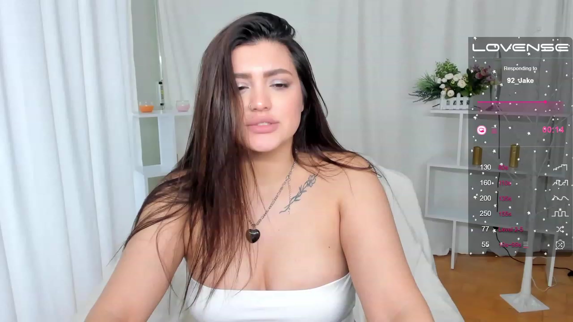 Gallery image thumbnail from Selina_liones's myfreecams stream on, 02/04/2023, 11:18 image 10 of 20