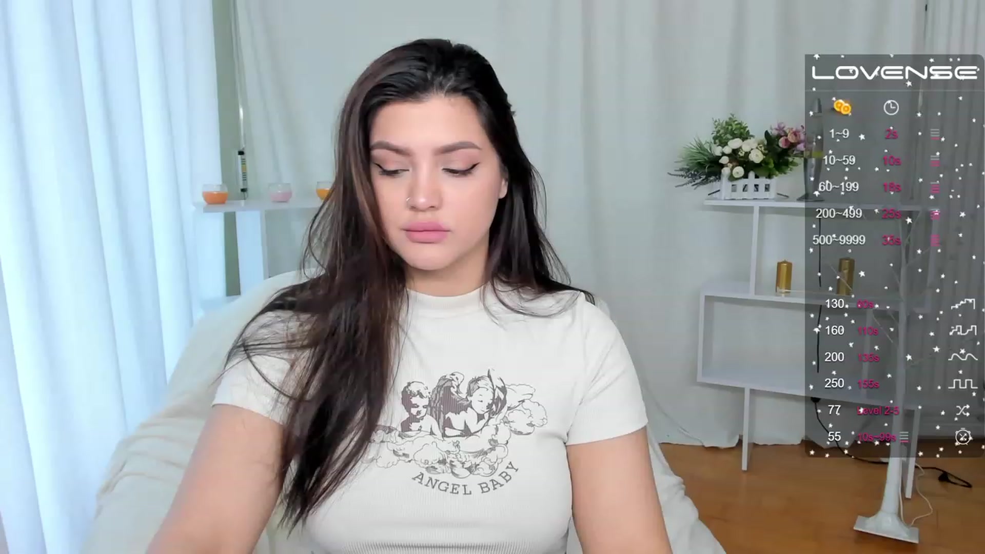 Gallery image thumbnail from Selina_liones's myfreecams stream on, 02/06/2023, 09:46 image 4 of 20