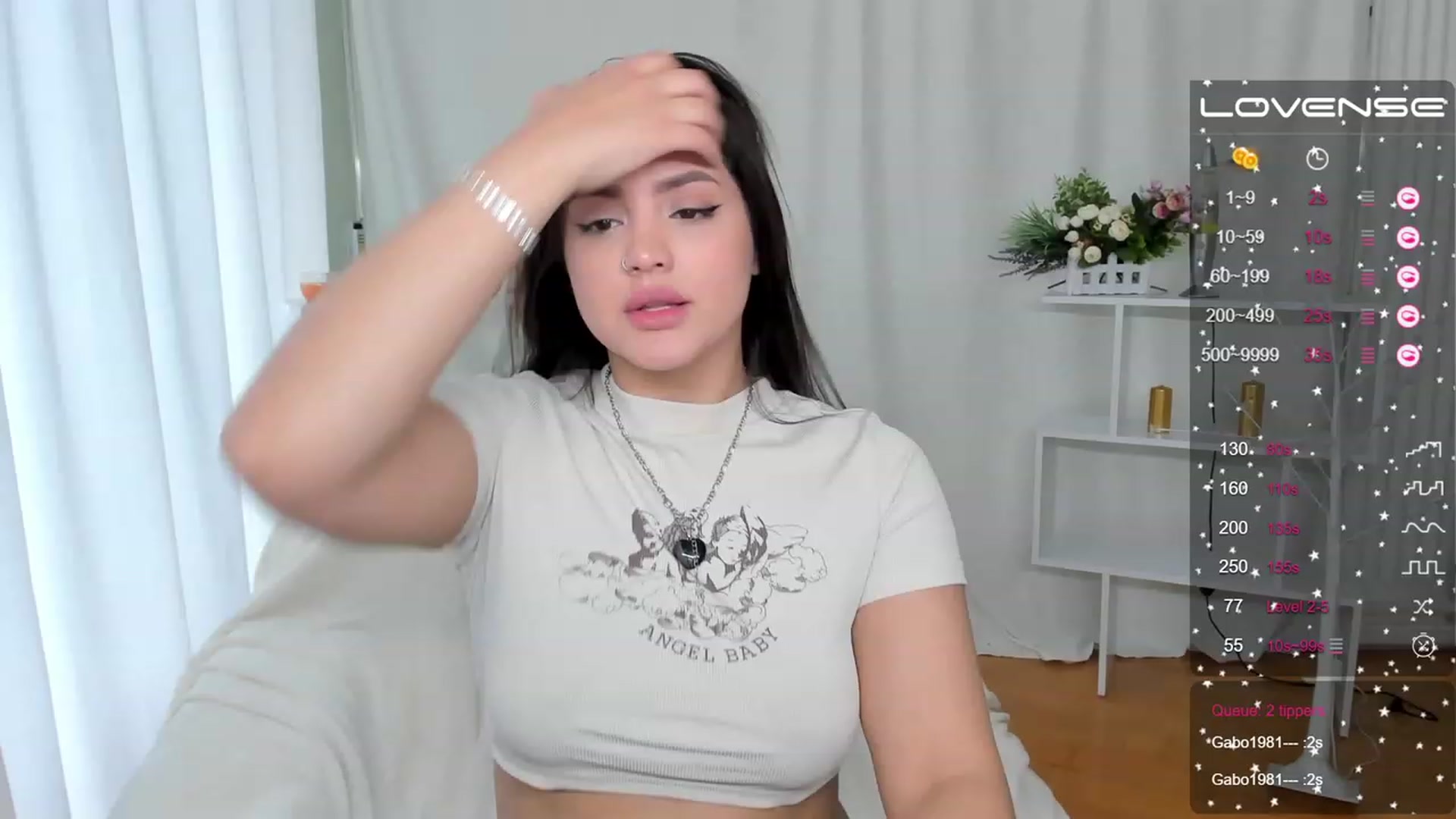 Gallery image thumbnail from Selina_liones's myfreecams stream on, 02/06/2023, 09:46 image 13 of 20