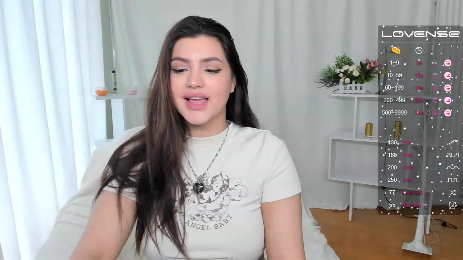 Gallery image thumbnail from Selina_liones's myfreecams stream on, 02/06/2023, 09:46 image 14 of 20