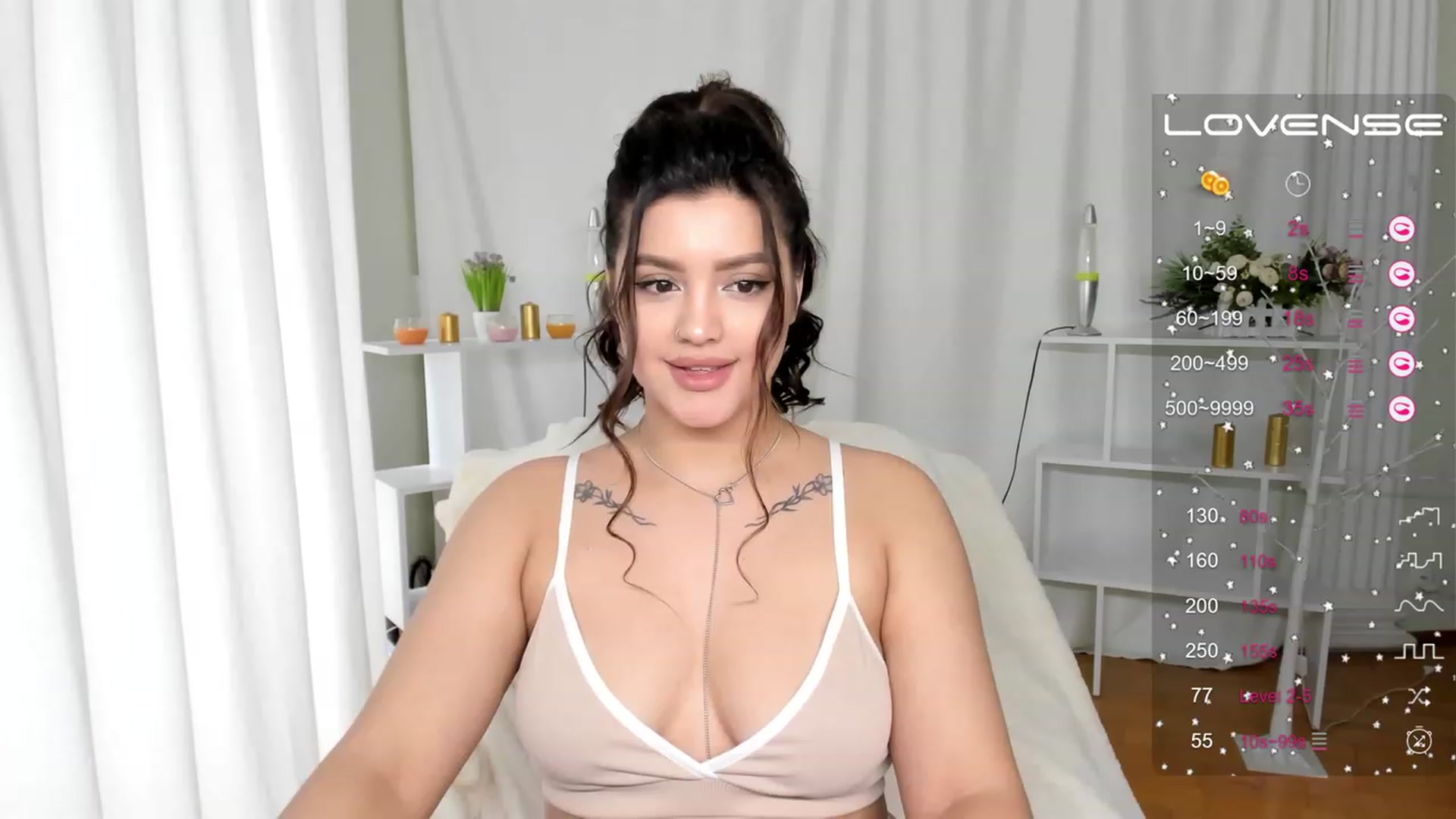 Gallery image thumbnail from Selina_liones's myfreecams stream on, 02/27/2023, 08:27 image 9 of 20