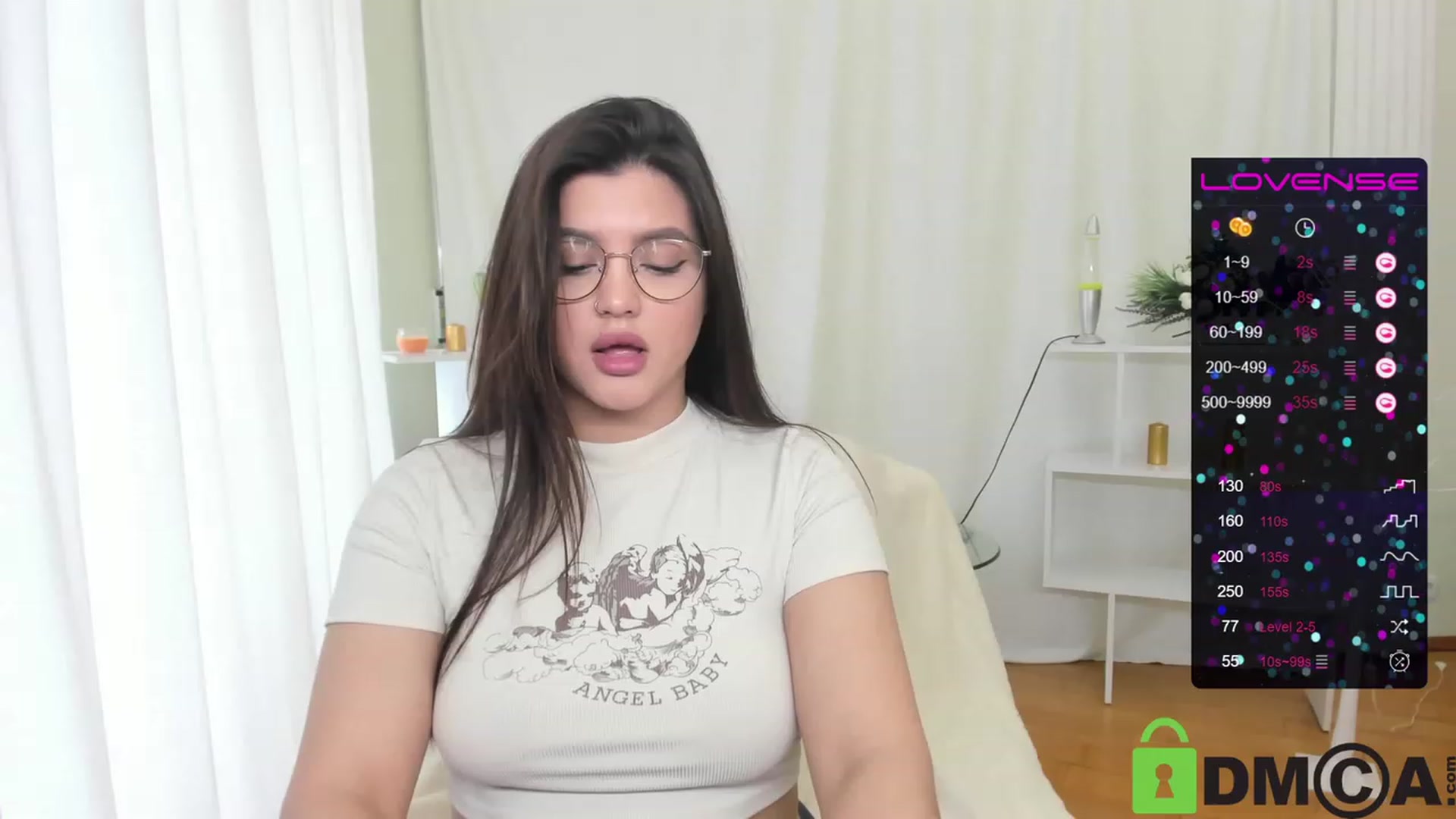 Gallery image thumbnail from Selina_liones's myfreecams stream on, 03/06/2023, 09:32 image 18 of 20