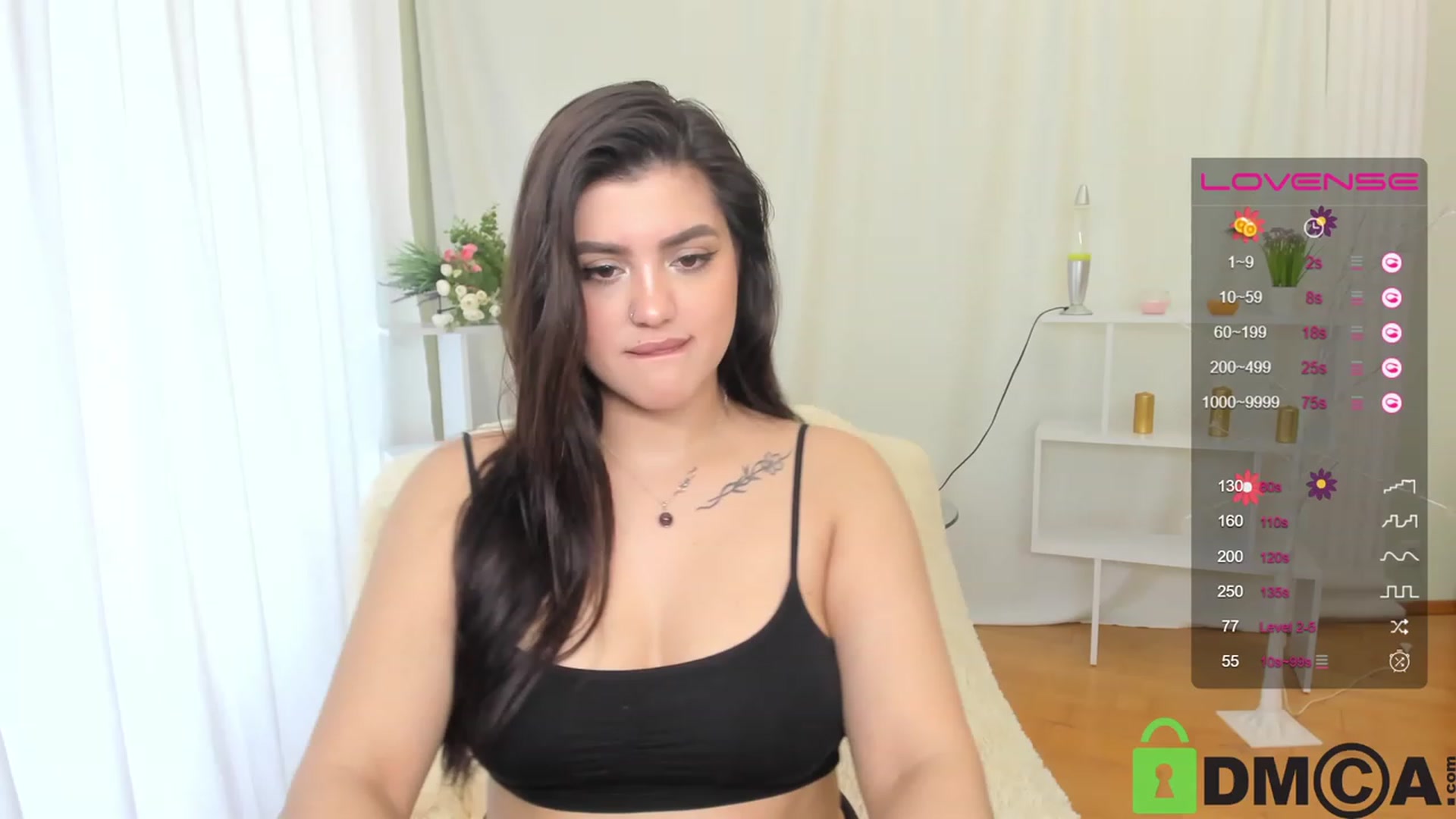 Gallery image thumbnail from Selina_liones's myfreecams stream on, 04/18/2023, 08:32 image 19 of 20
