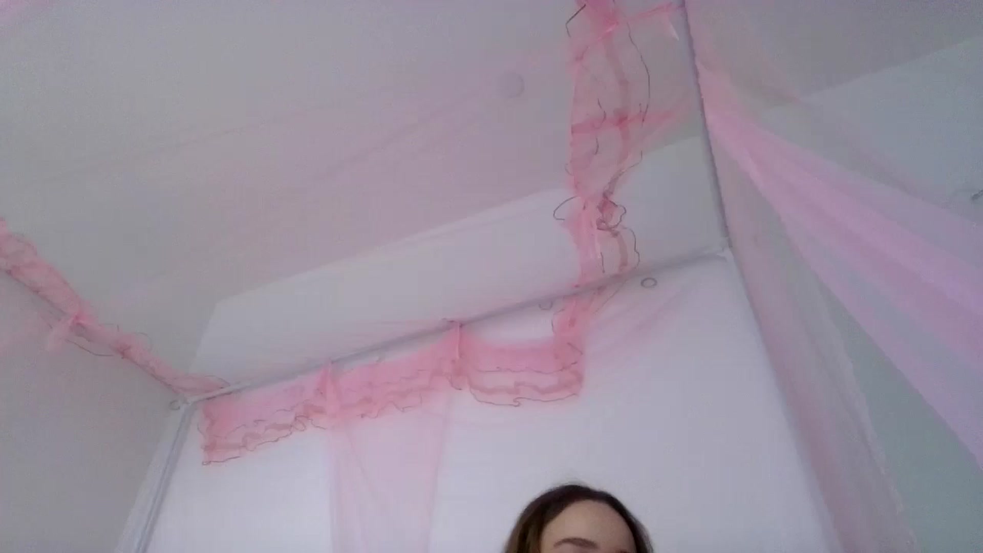 Gallery image thumbnail from Selinaimai's myfreecams stream on, 06/04/2025, 17:21 image 13 of 20