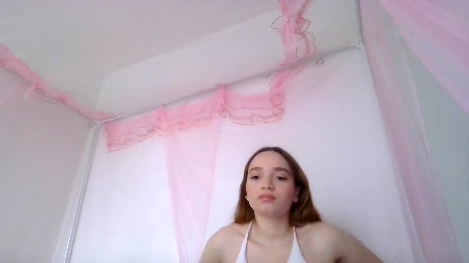 Gallery image thumbnail from Selinaimai's myfreecams stream on, 06/04/2025, 17:21 image 9 of 20