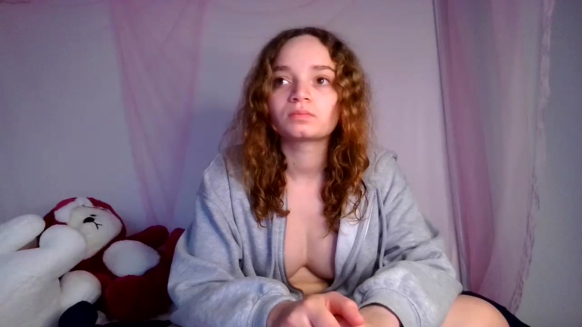 Gallery image thumbnail from Selinaimai's myfreecams stream on, 06/05/2025, 15:01 image 20 of 20