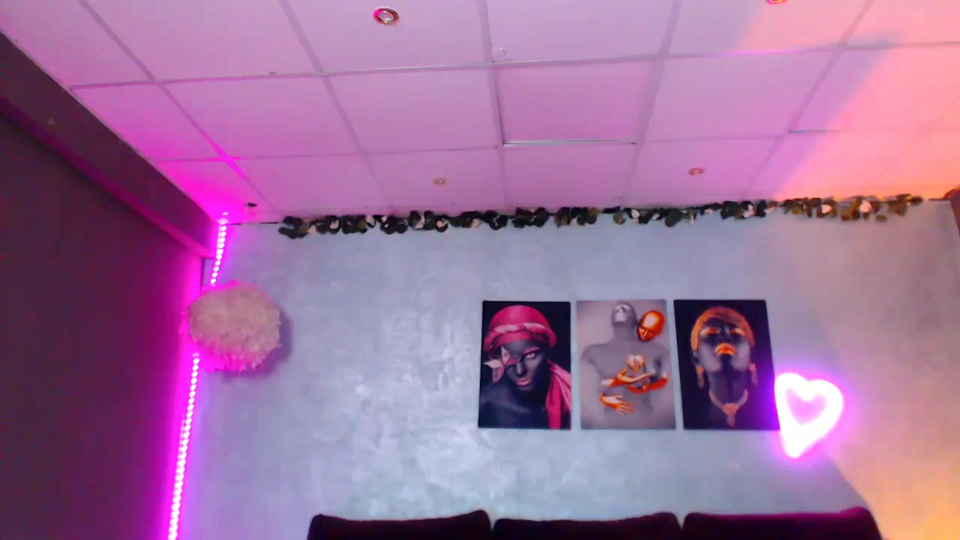 Gallery image thumbnail from SellenaCarter's myfreecams stream on, 01/23/2025, 12:53 image 20 of 20