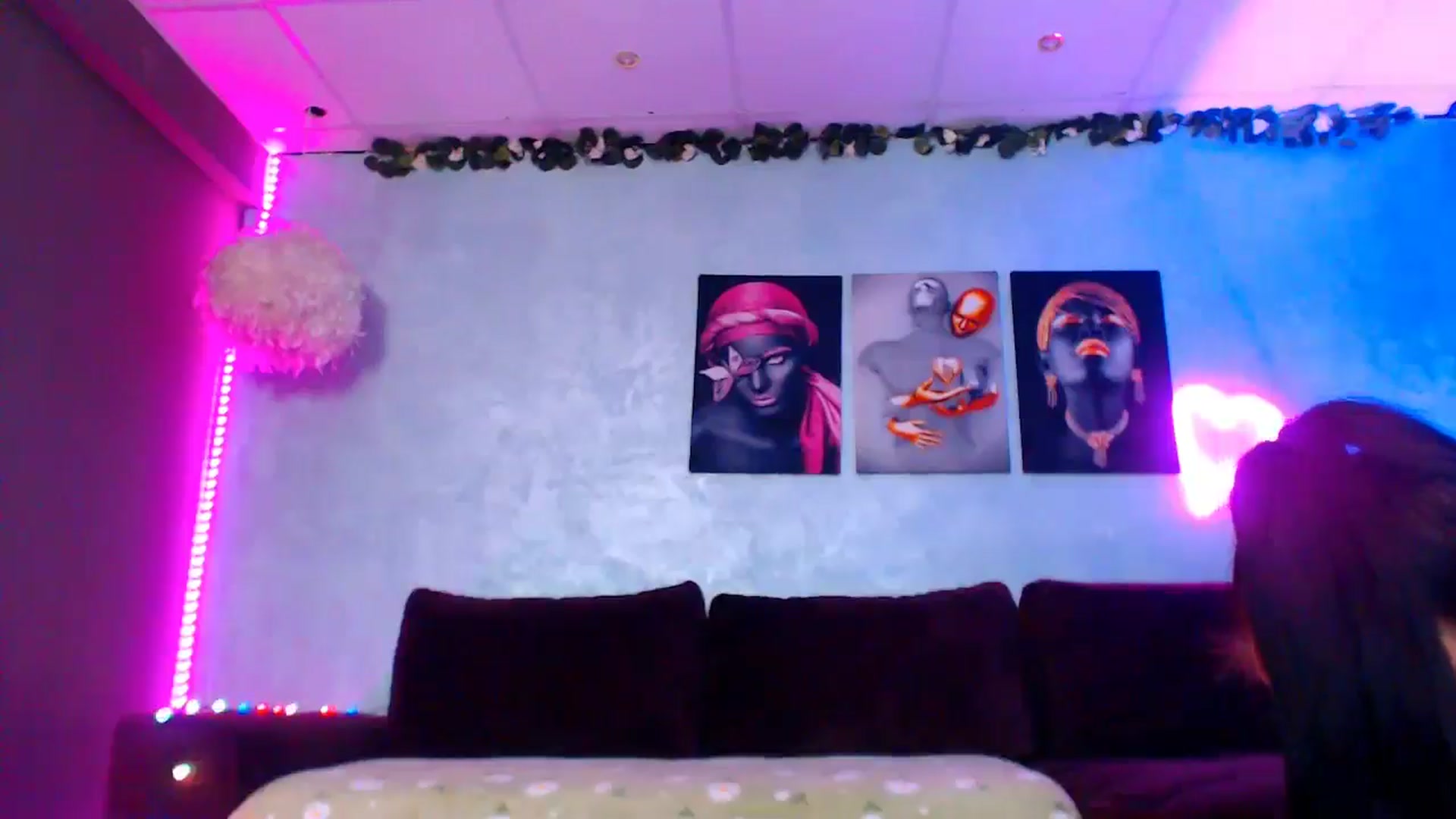 Gallery image thumbnail from SellenaCarter's myfreecams stream on, 01/23/2025, 12:53 image 18 of 20
