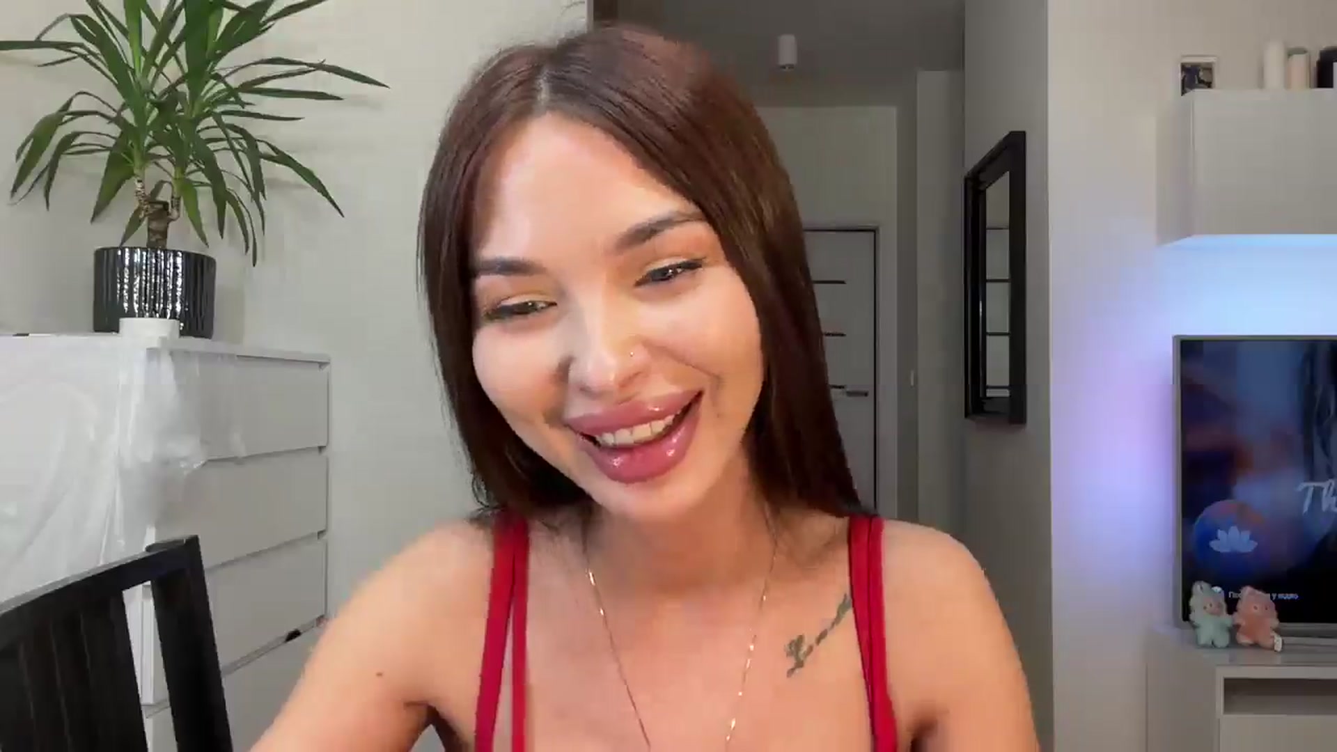 Gallery image thumbnail from Selvyna's myfreecams stream on, 03/27/2026, 17:15 image 8 of 20