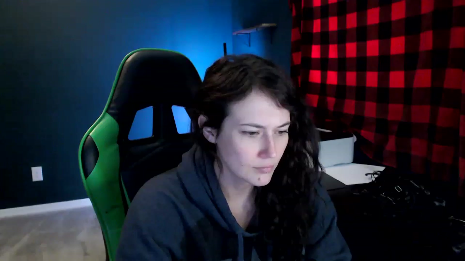 Gallery image thumbnail from Semperfuckme's myfreecams stream on, 02/05/2023, 17:22 image 16 of 20