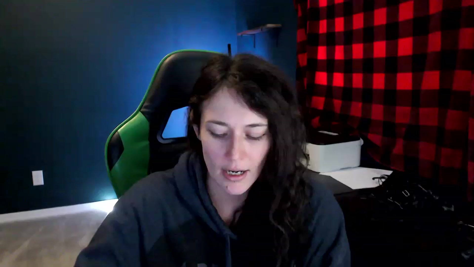 Gallery image thumbnail from Semperfuckme's myfreecams stream on, 02/05/2023, 17:22 image 12 of 20