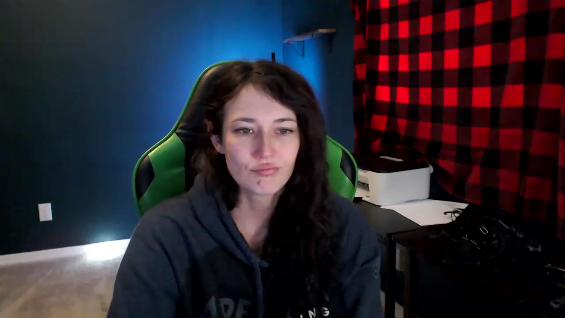 Gallery image thumbnail from Semperfuckme's myfreecams stream on, 02/05/2023, 17:22 image 7 of 20