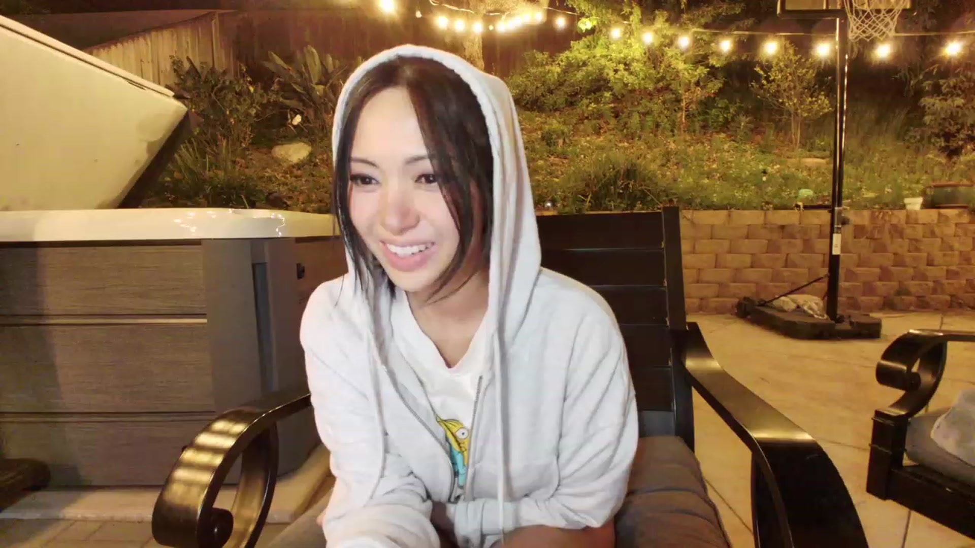Gallery image thumbnail from SendTacoMoney's myfreecams stream on, 04/08/2023, 05:37 image 8 of 20