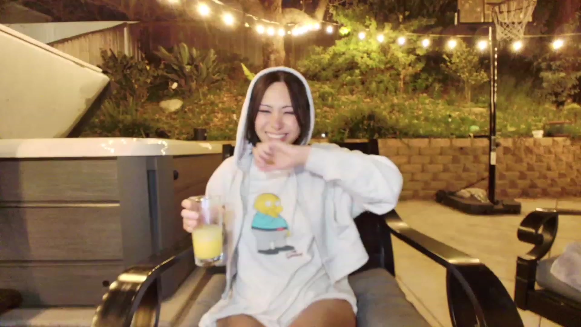 Gallery image thumbnail from SendTacoMoney's myfreecams stream on, 04/08/2023, 05:37 image 4 of 20