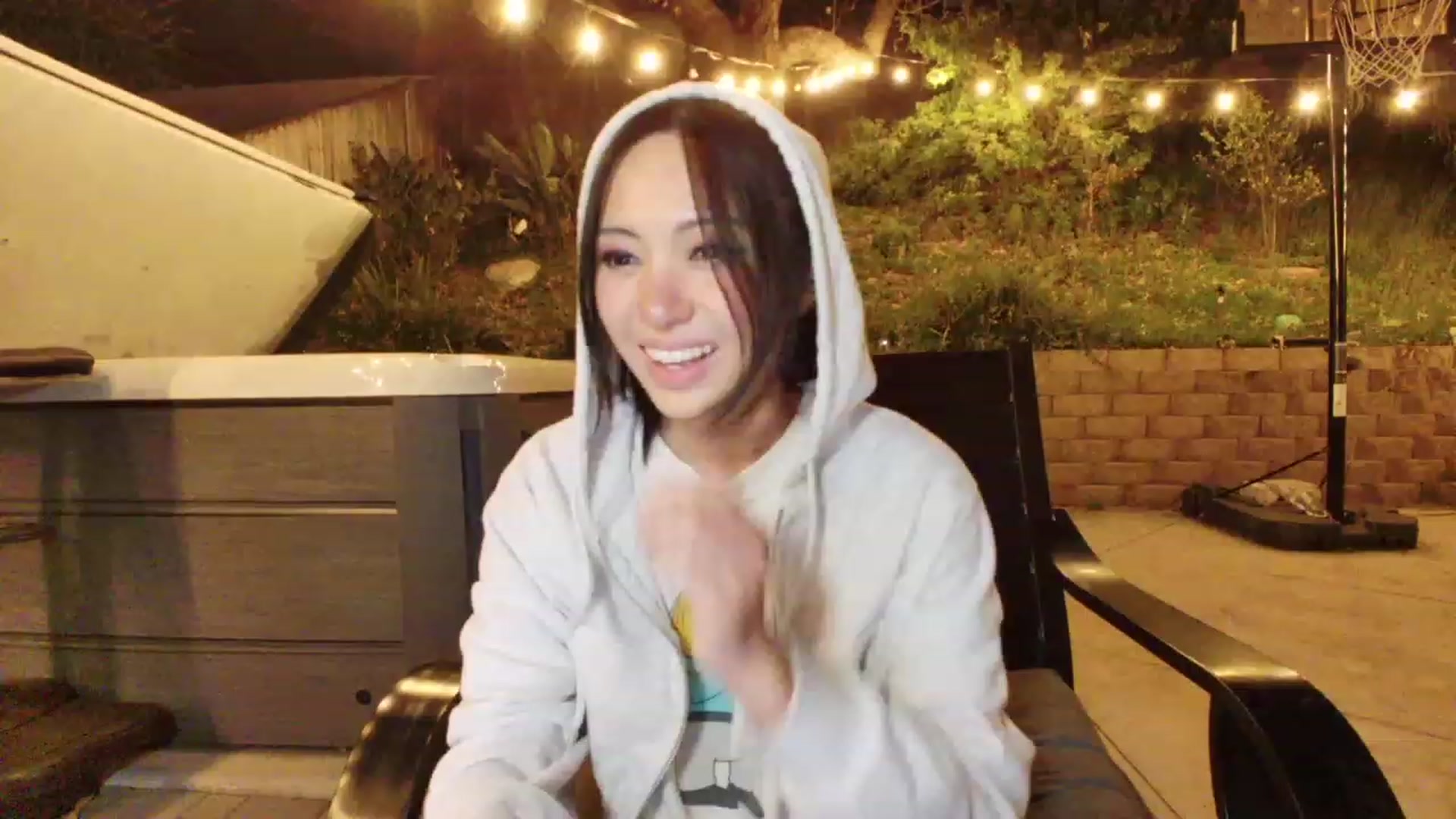 Gallery image thumbnail from SendTacoMoney's myfreecams stream on, 04/08/2023, 05:37 image 1 of 20