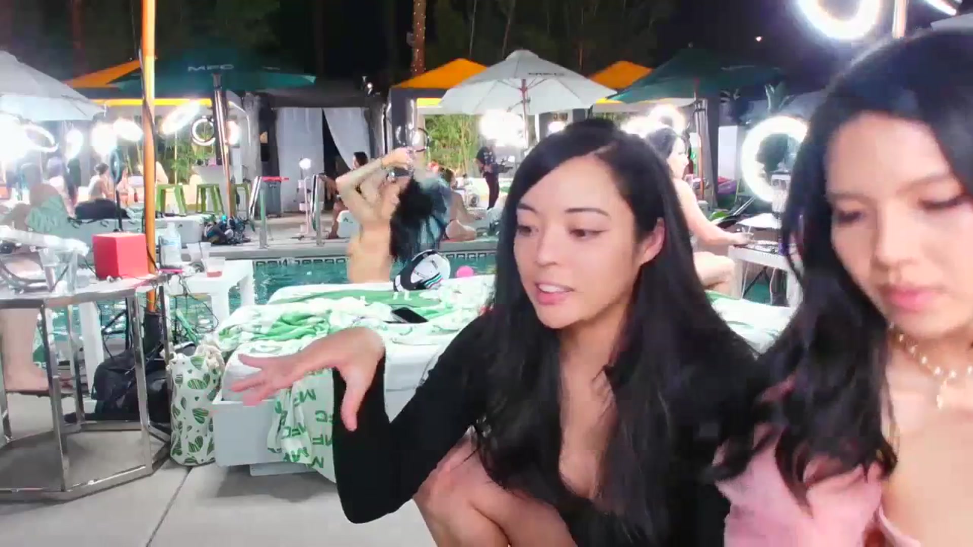 Gallery image thumbnail from SendTacoMoney's myfreecams stream on, 05/23/2023, 06:25 image 14 of 20