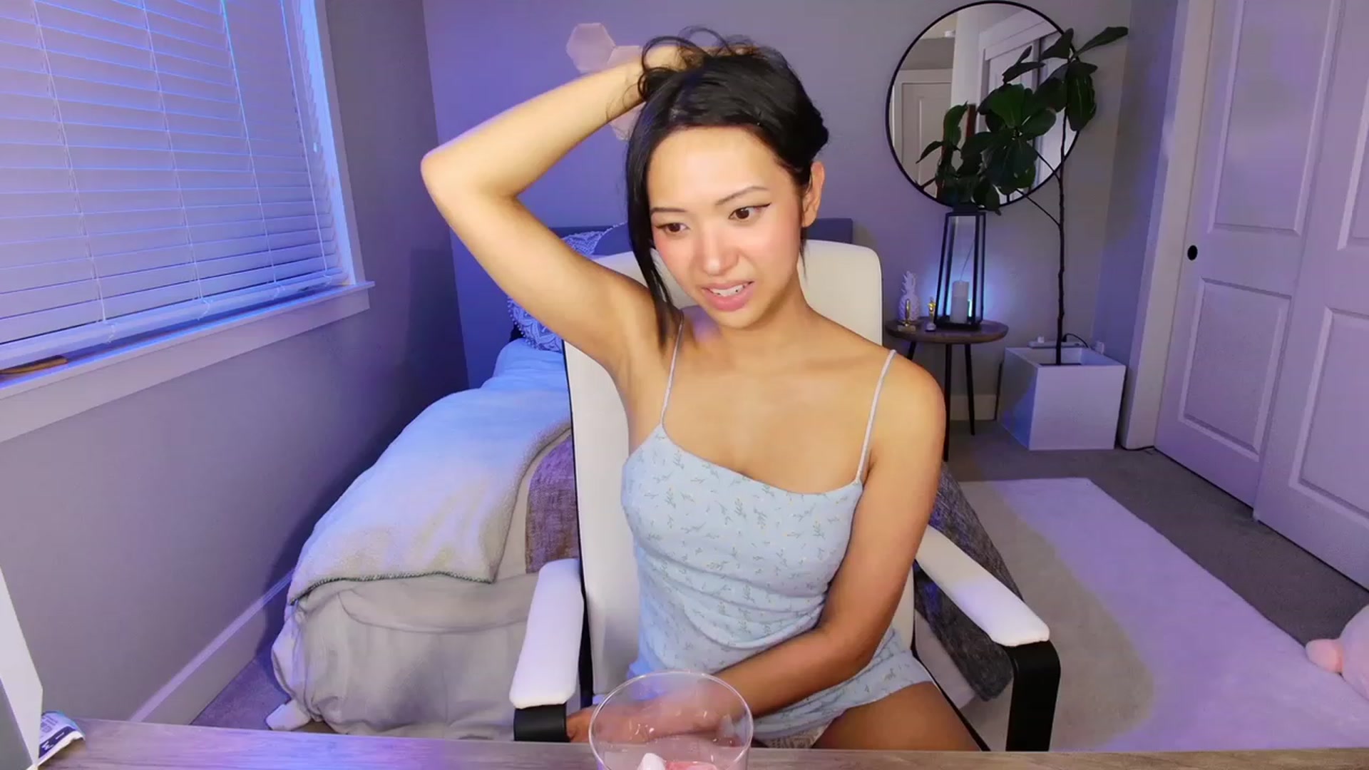 Gallery image thumbnail from SendTacoMoney's myfreecams stream on, 08/16/2023, 06:56 image 4 of 20